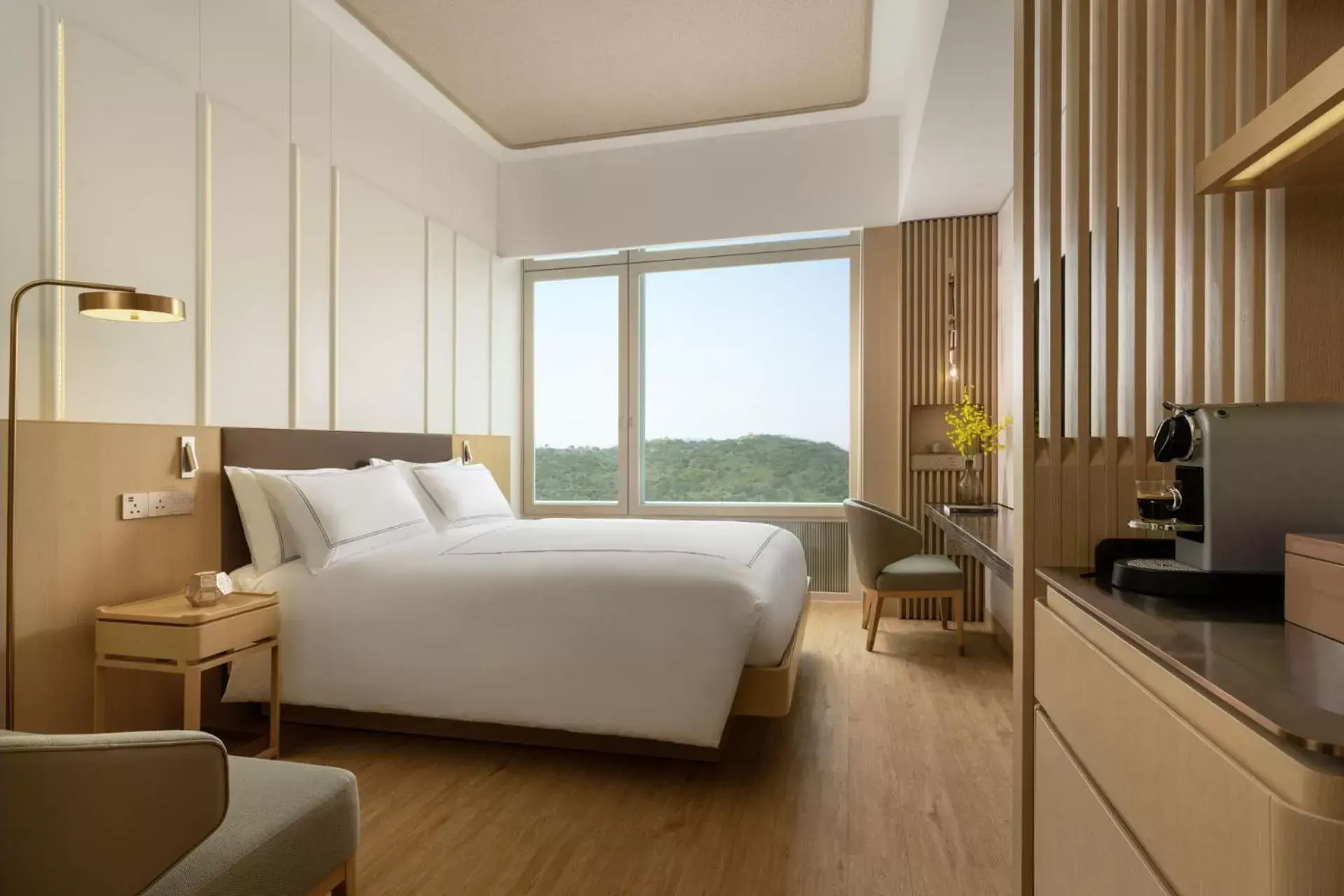 Bedroom in The Silveri Hong Kong - MGallery