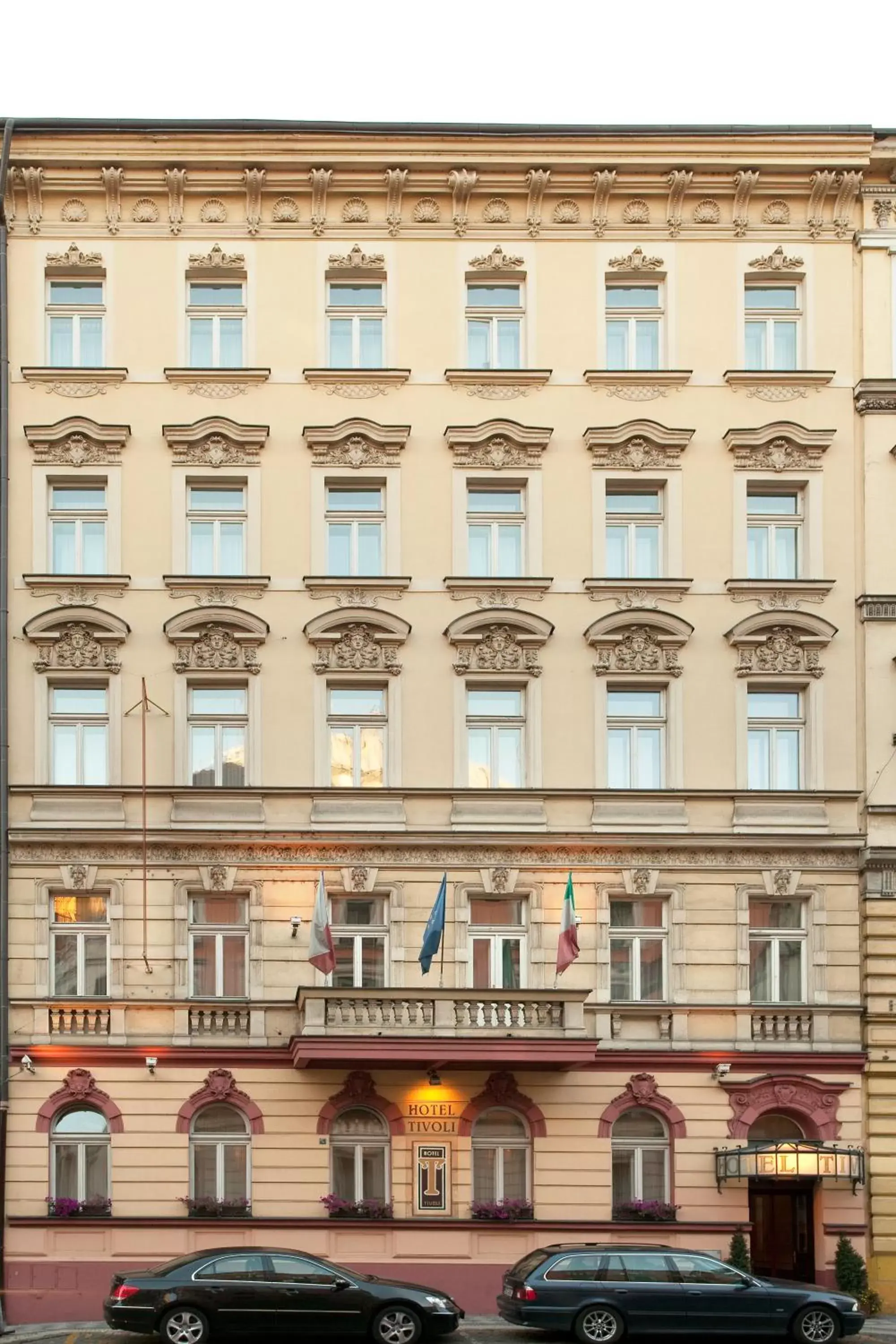 Facade/entrance, Property Building in Hotel Tivoli Prague