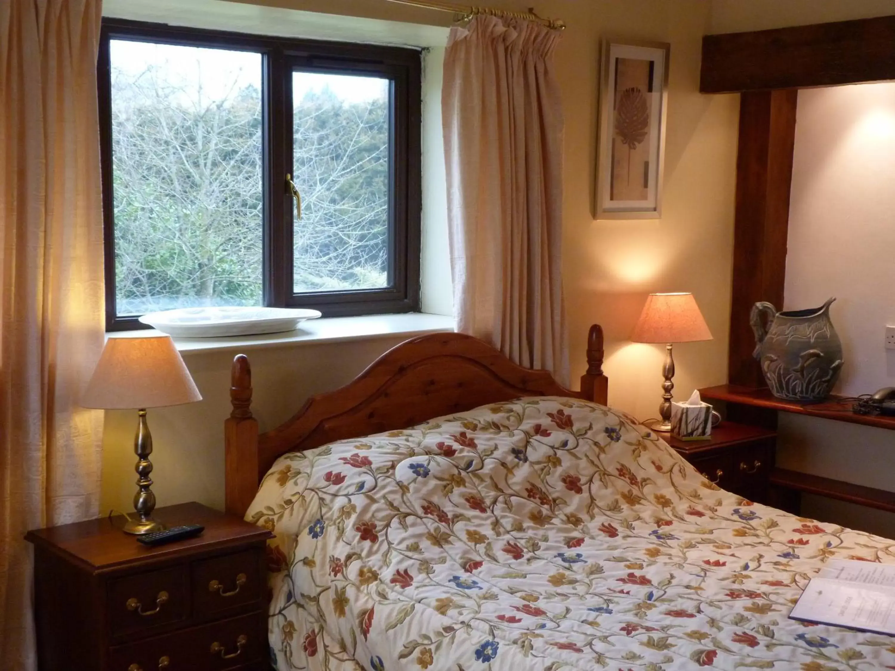 Bed in Cameley Lodge - Self Catering