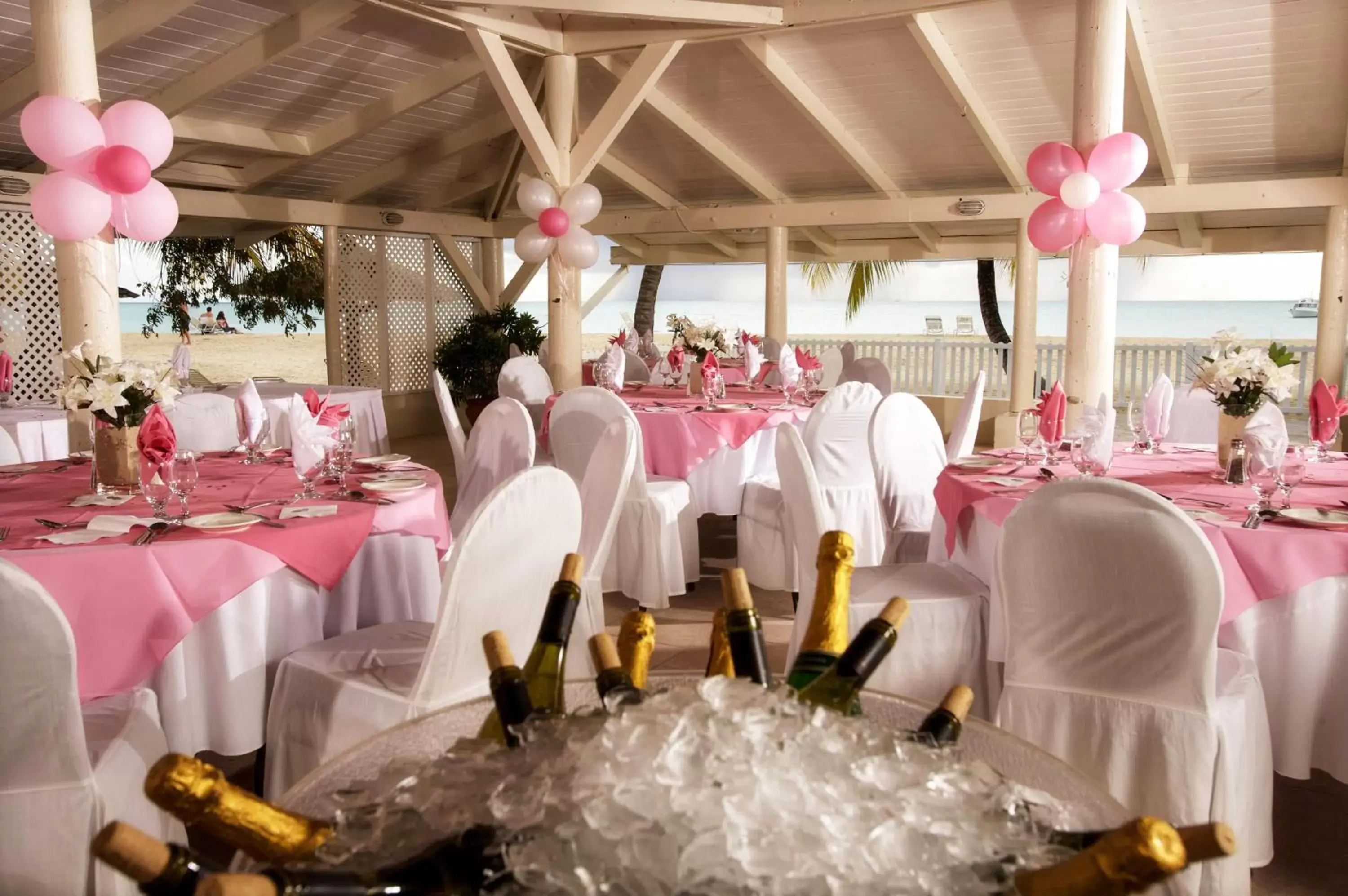 Banquet/Function facilities, Banquet Facilities in Jolly Beach Antigua - All Inclusive