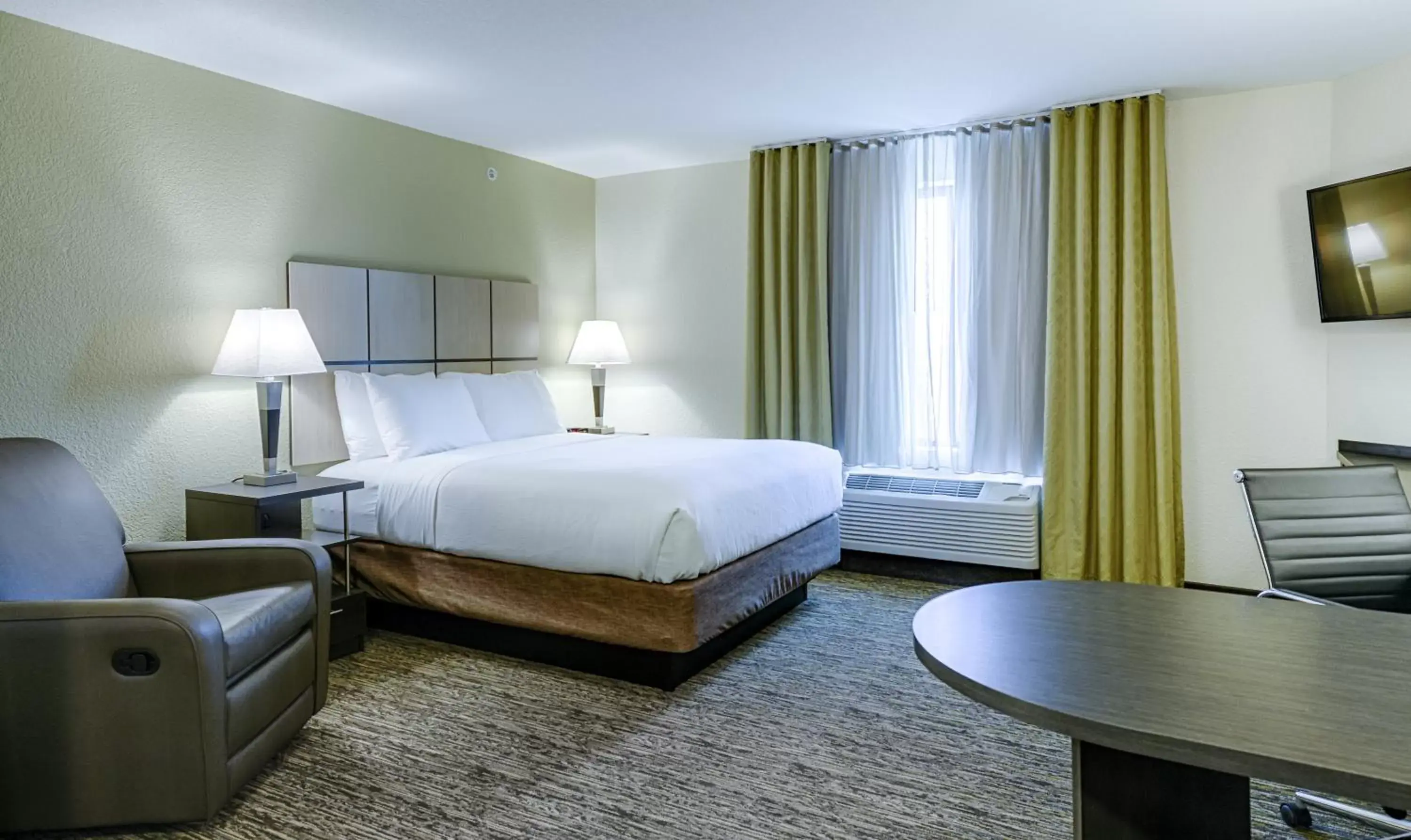 Queen Studio with Two Queen Beds - Hearing Accessible in Candlewood Suites Lakeville I-35, an IHG Hotel