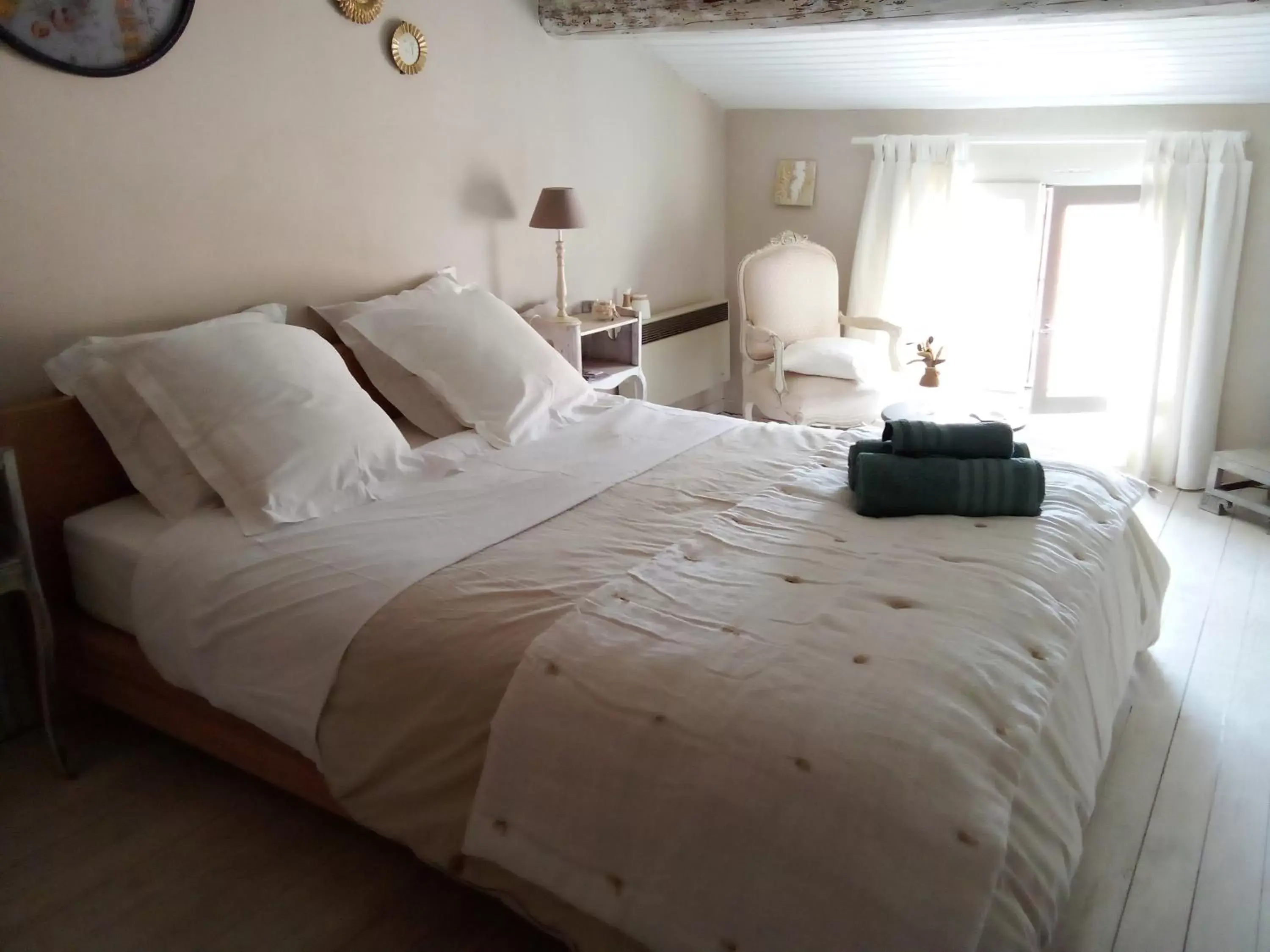 Bed in La maison perchee Bed in La maison perchee