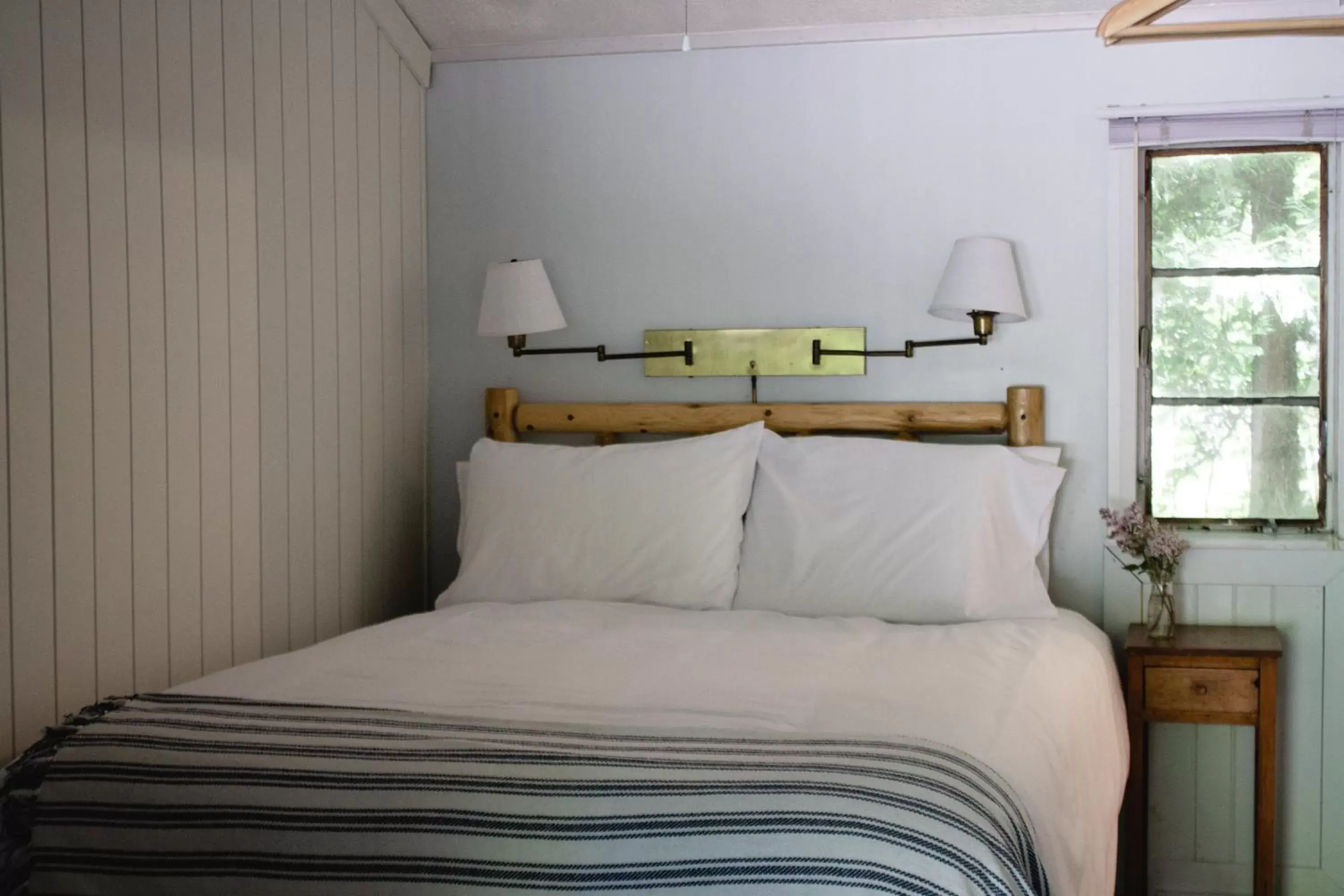 Bedroom, Bed in Anchor Inn