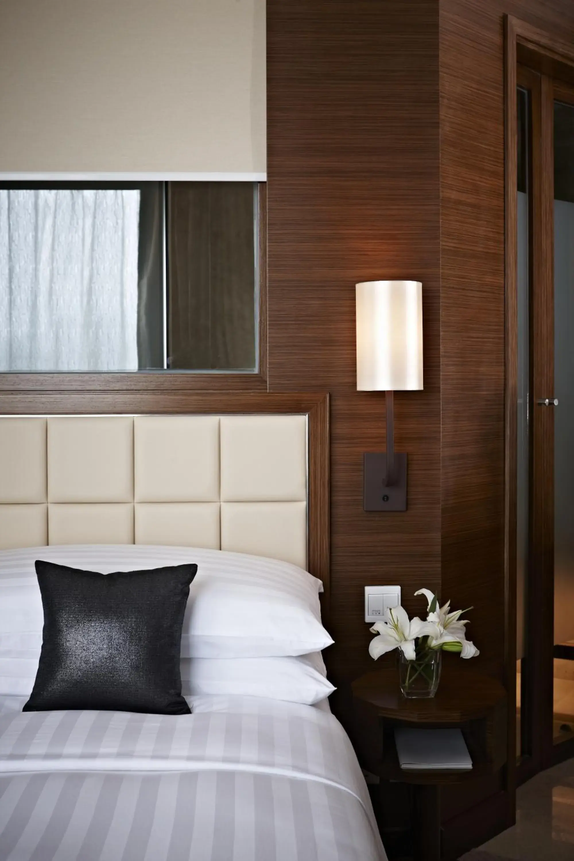 Bed in Dorsett Kwun Tong - Hong Kong