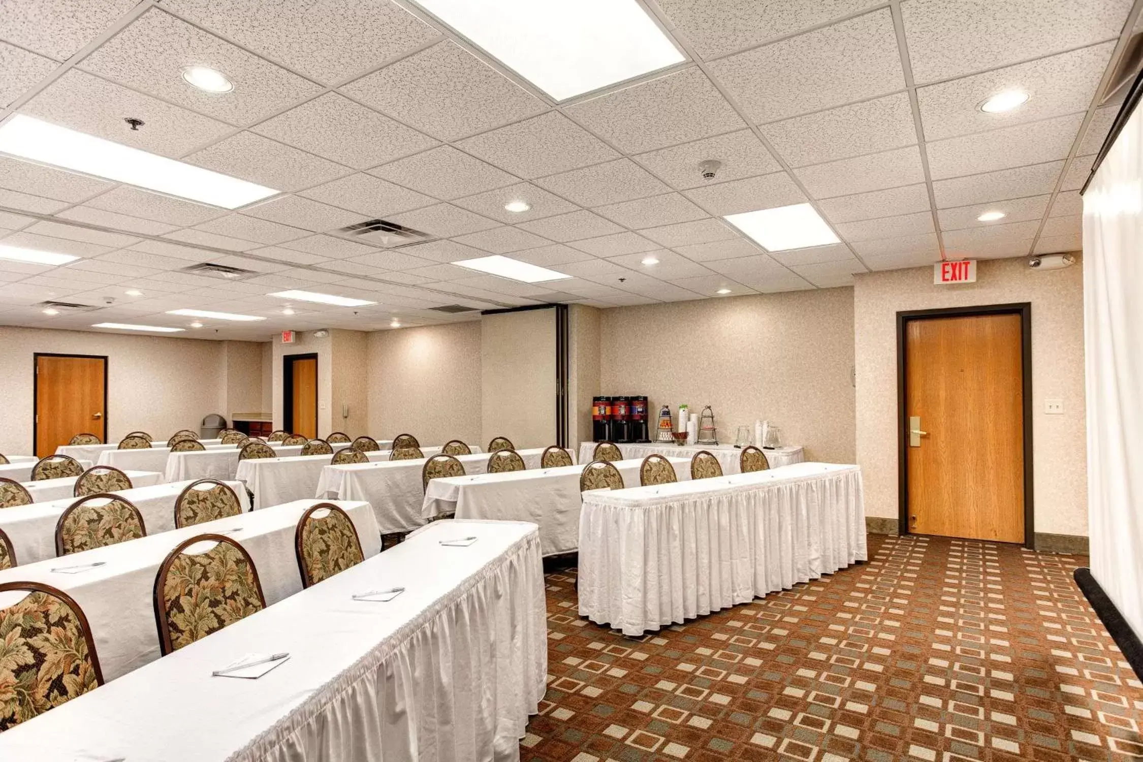 Meeting/conference room in Hampton Inn & Suites Addison