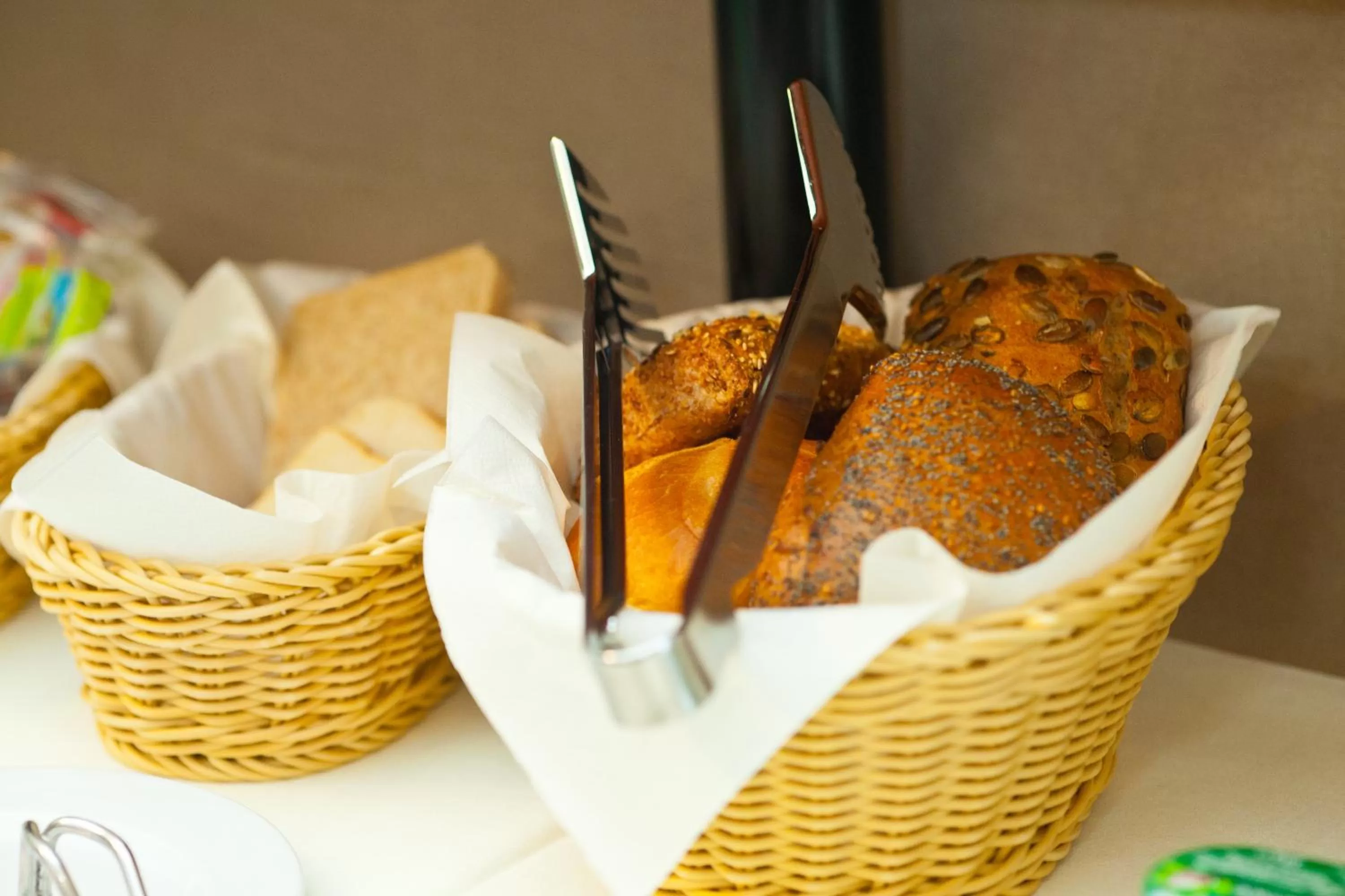 Food and drinks in Hotel Am Schloss Biebrich