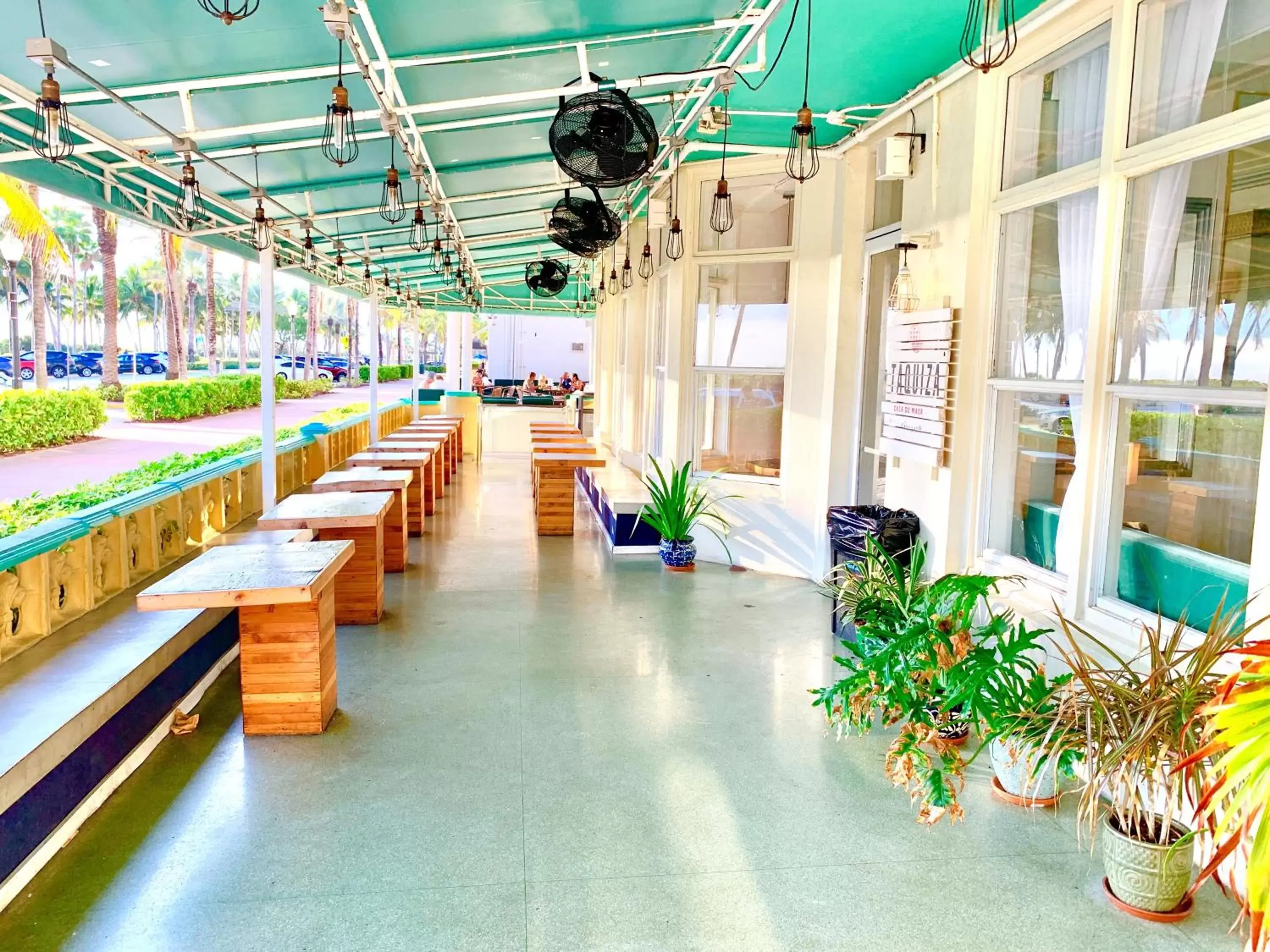 Restaurant/places to eat in Broadmore Miami Beach Restaurant/places to eat in Broadmore Miami Beach