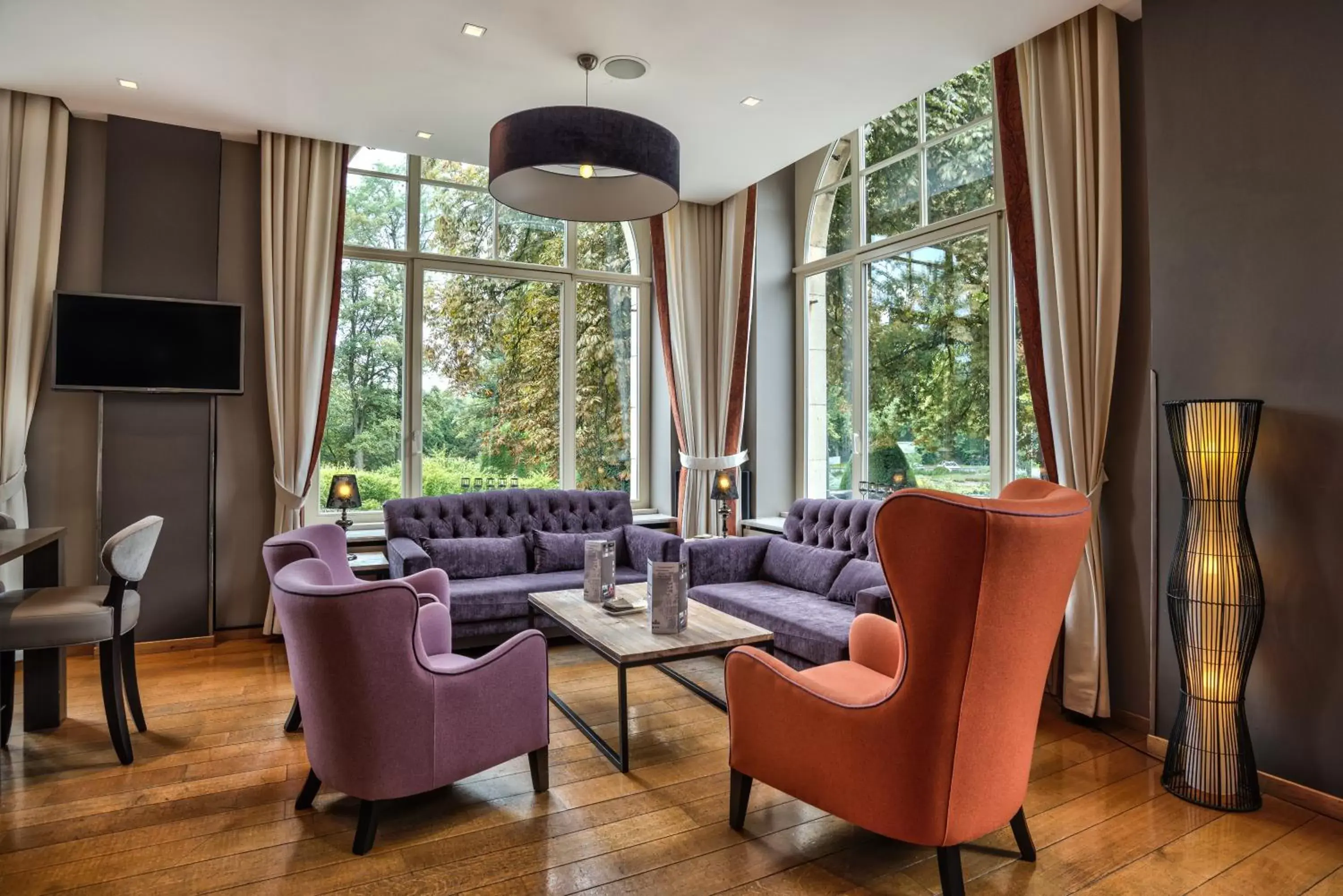 Lounge or bar, Seating Area in Le Chateau de Namur
