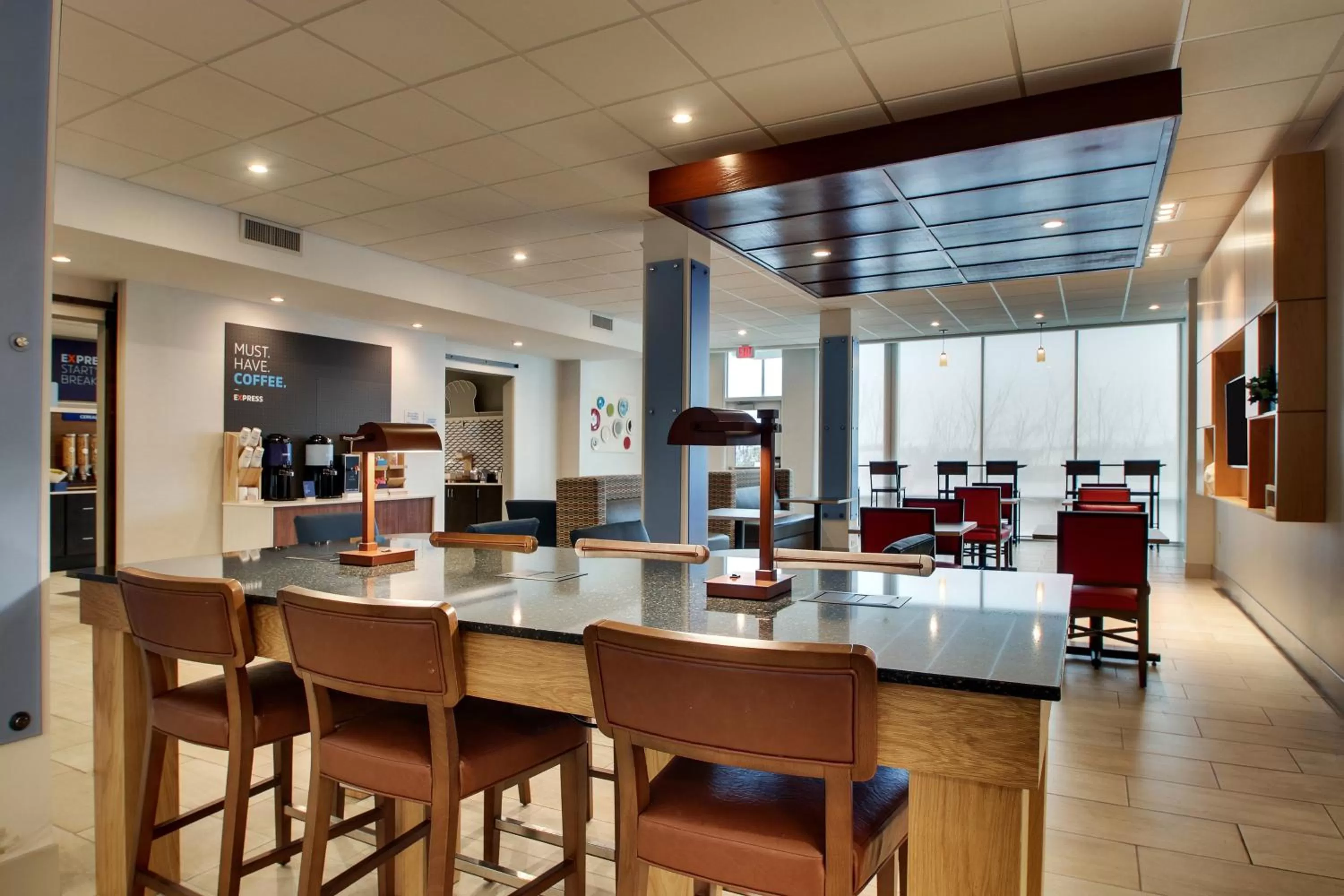 Breakfast in Holiday Inn Express & Suites Mt Sterling North by IHG