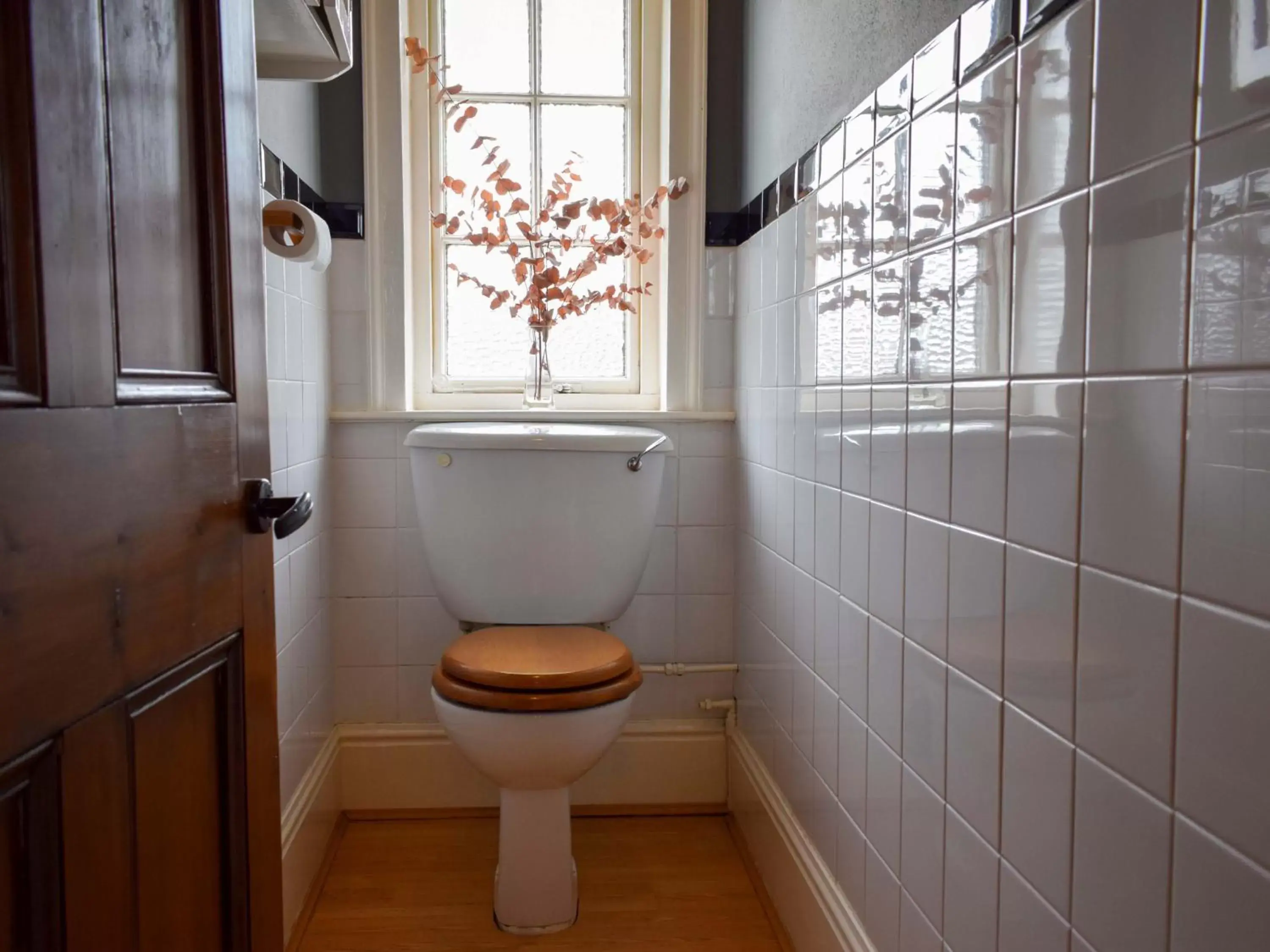 Toilet, Bathroom in Elloe Lodge