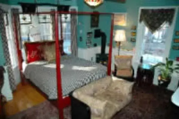 Bedroom in Red Elephant Inn Bed and Breakfast