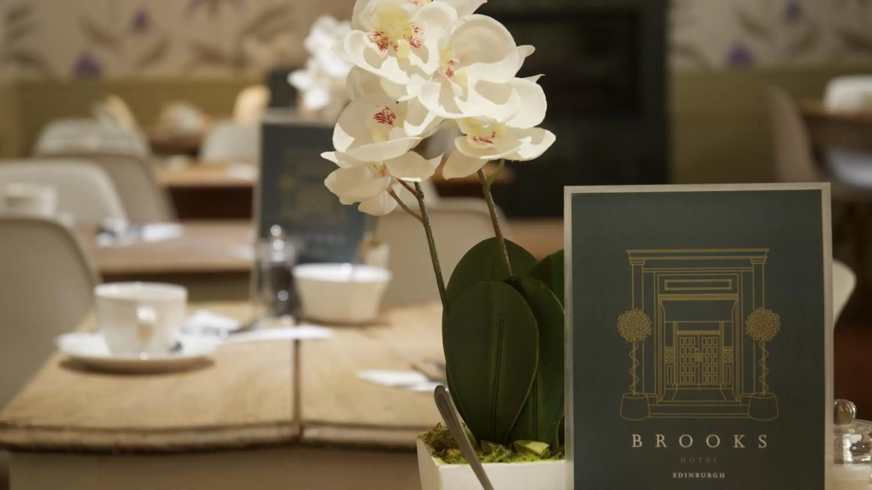 Restaurant/Places to Eat in Brooks Hotel