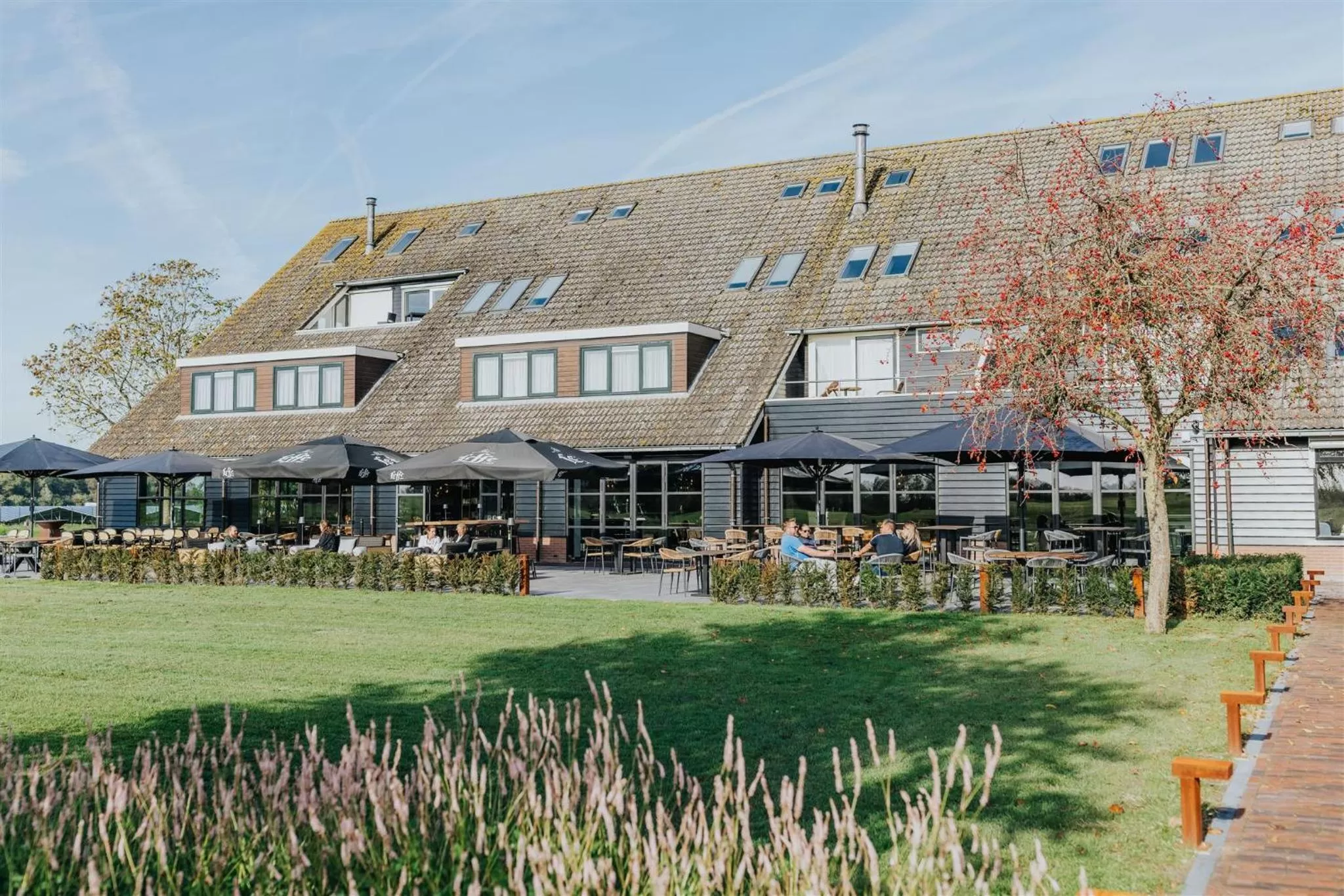 Property building in Hotel Sportsbar & Brasserie Dorhout Mees