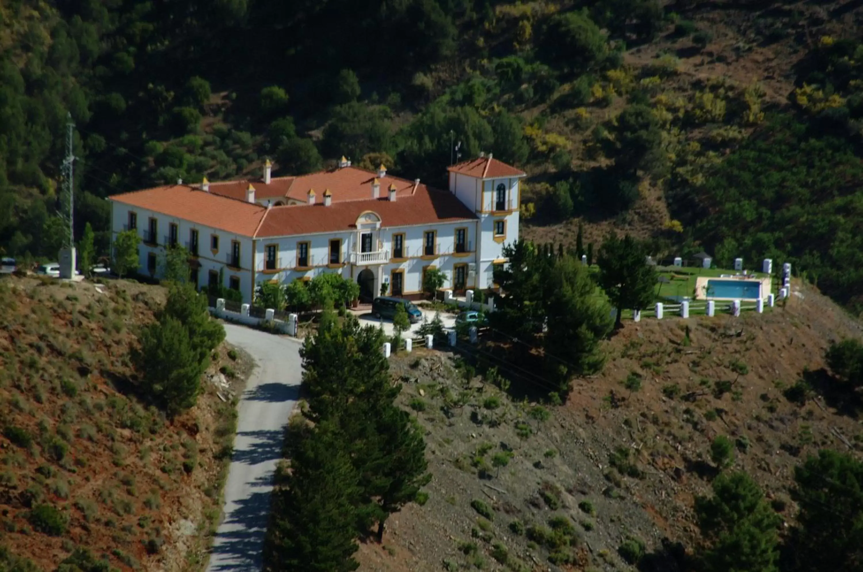 Property building, Bird's-eye View in Cerro de Hijar