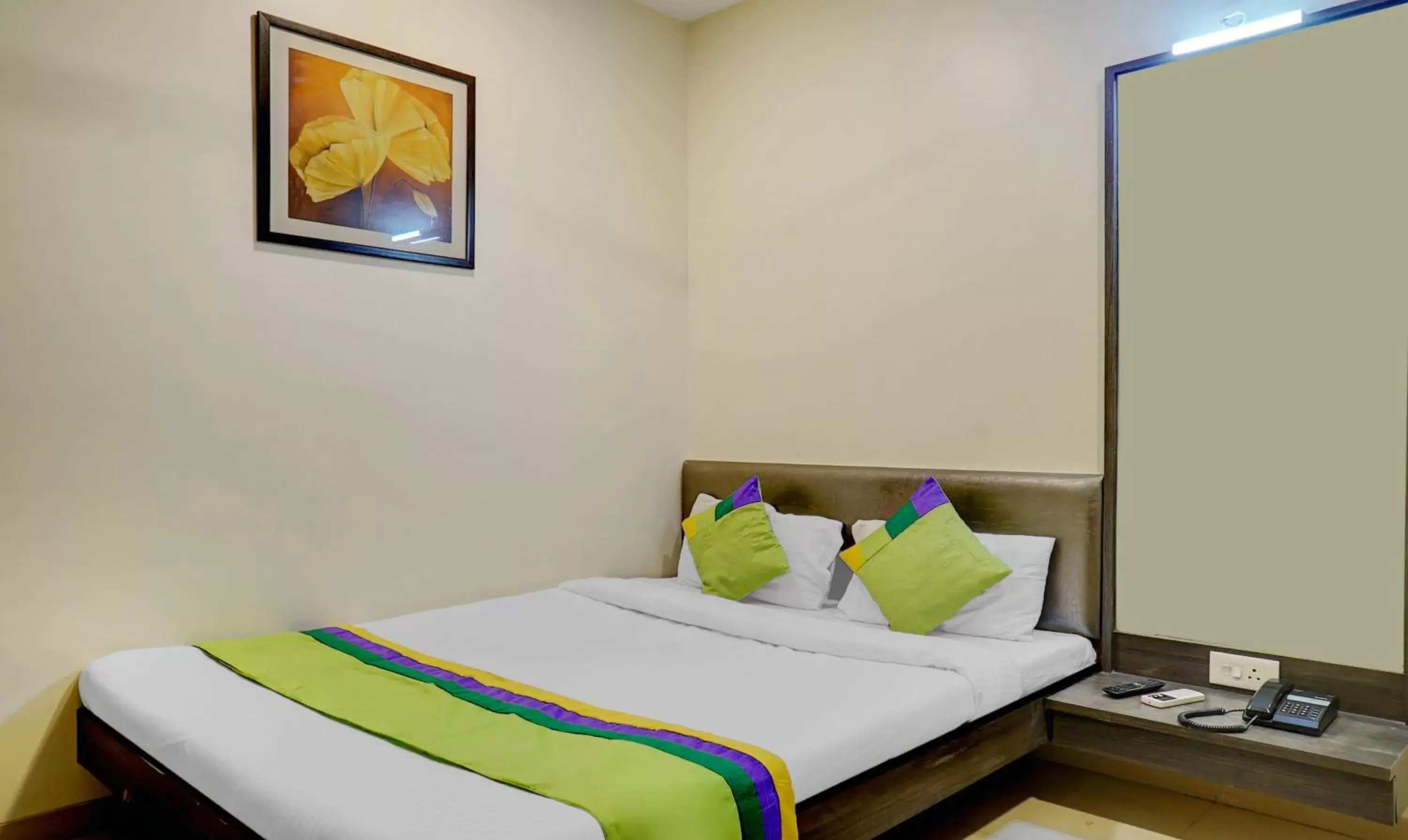 Bedroom, Bed in Treebo Bhagyashree Executive Bedroom, Bed in Treebo Bhagyashree Executive