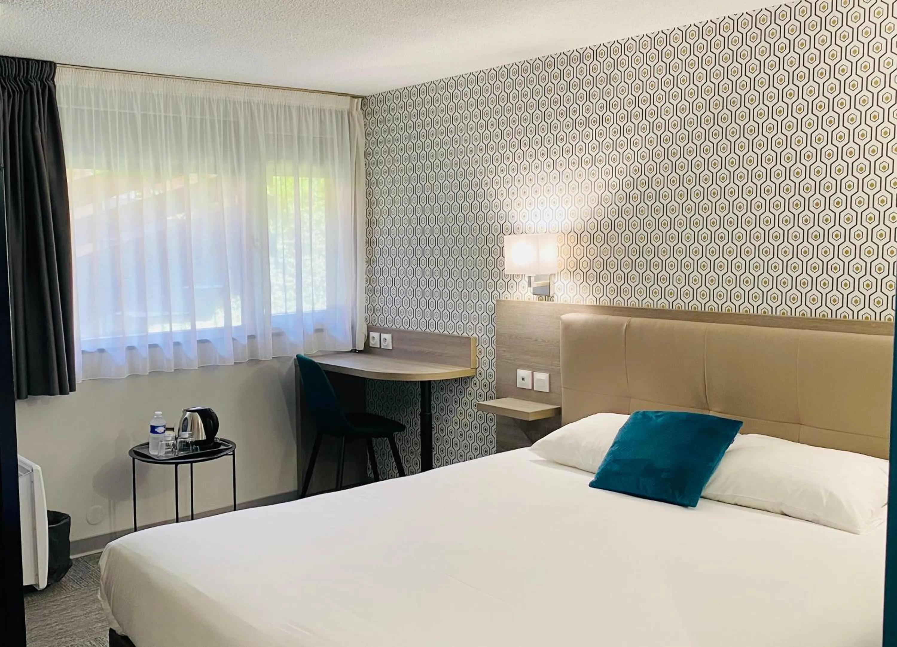 Bed in Campanile Laon