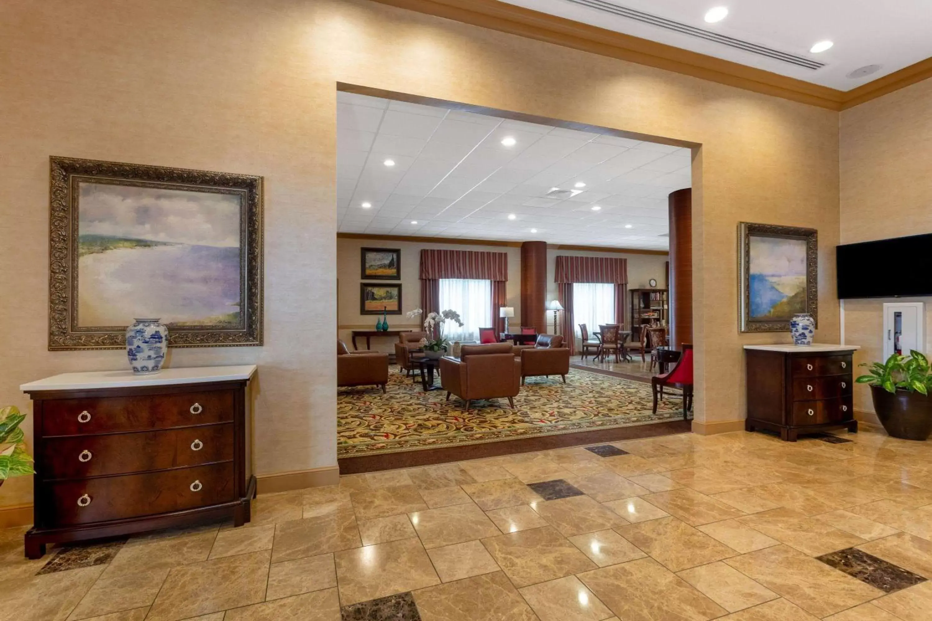 Lobby or reception in Hawthorn Suites by Wyndham West Palm Beach