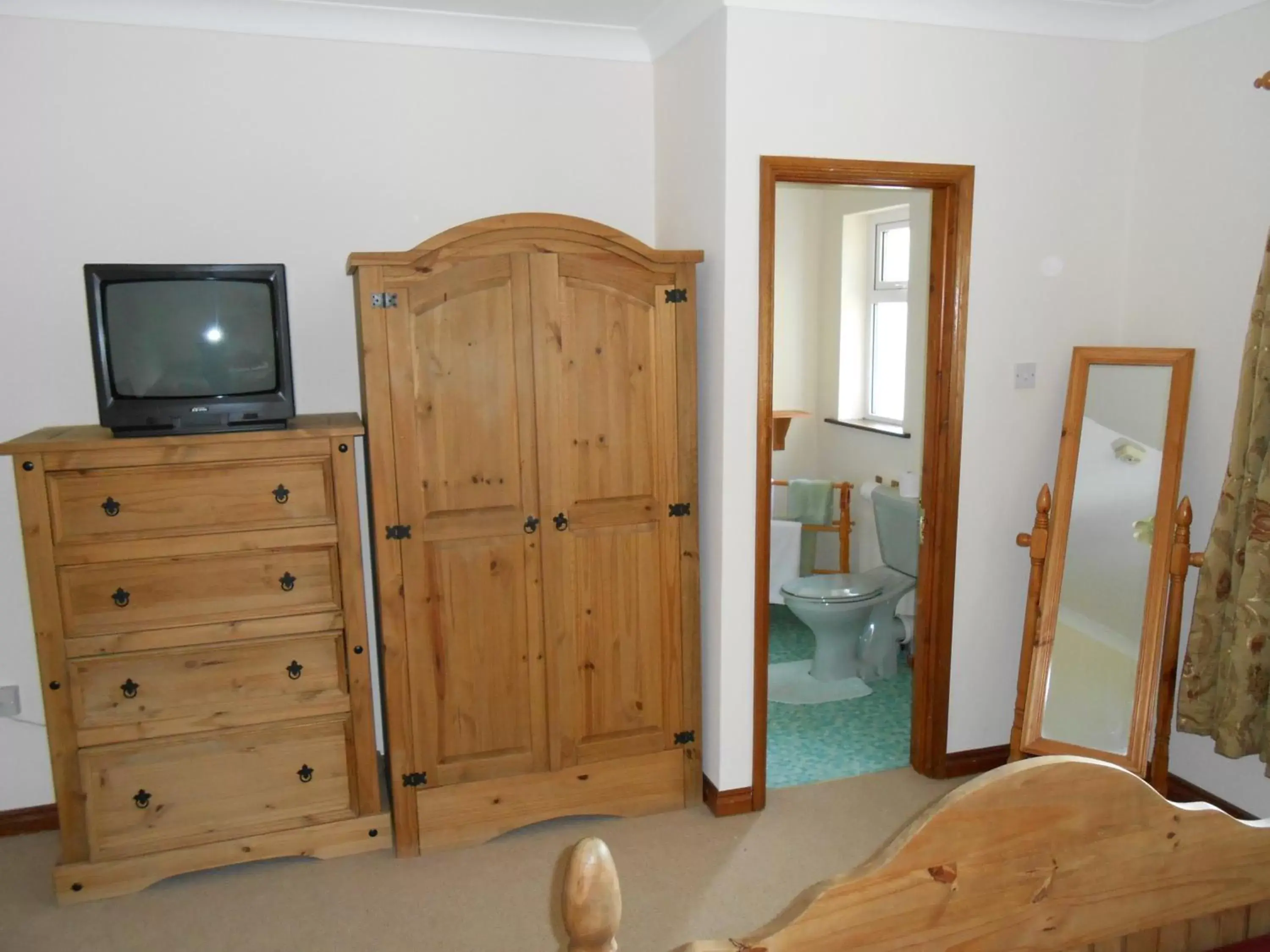 Decorative detail, TV/Entertainment Center in Birchdale House B&B