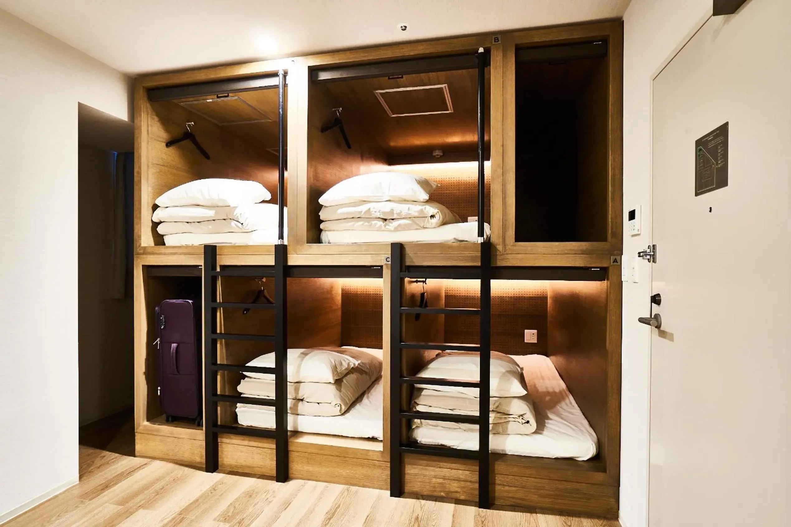 Bunk Bed in &AND HOSTEL HOMMACHI EAST