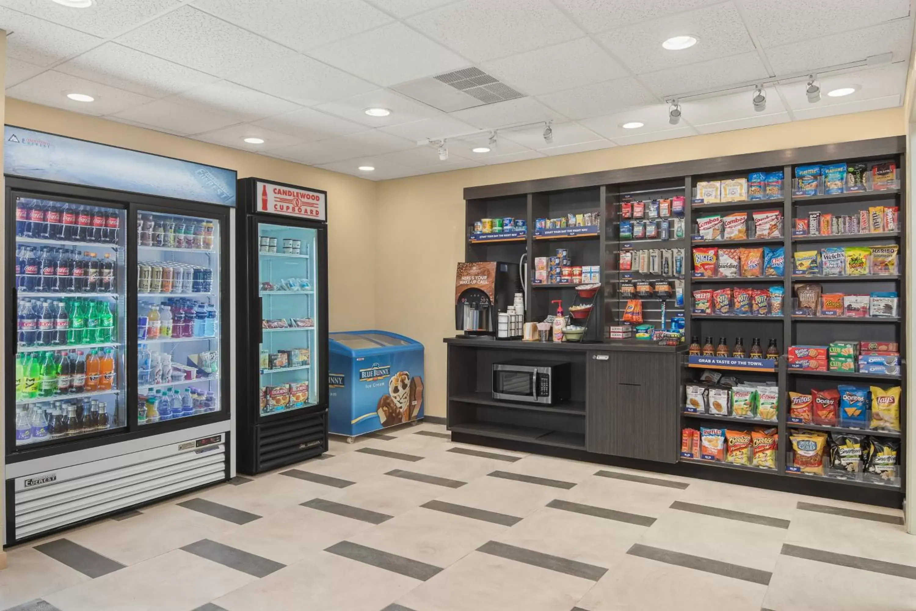 Breakfast in Candlewood Suites - Charlotte - Arrowood by IHG Breakfast in Candlewood Suites - Charlotte - Arrowood by IHG