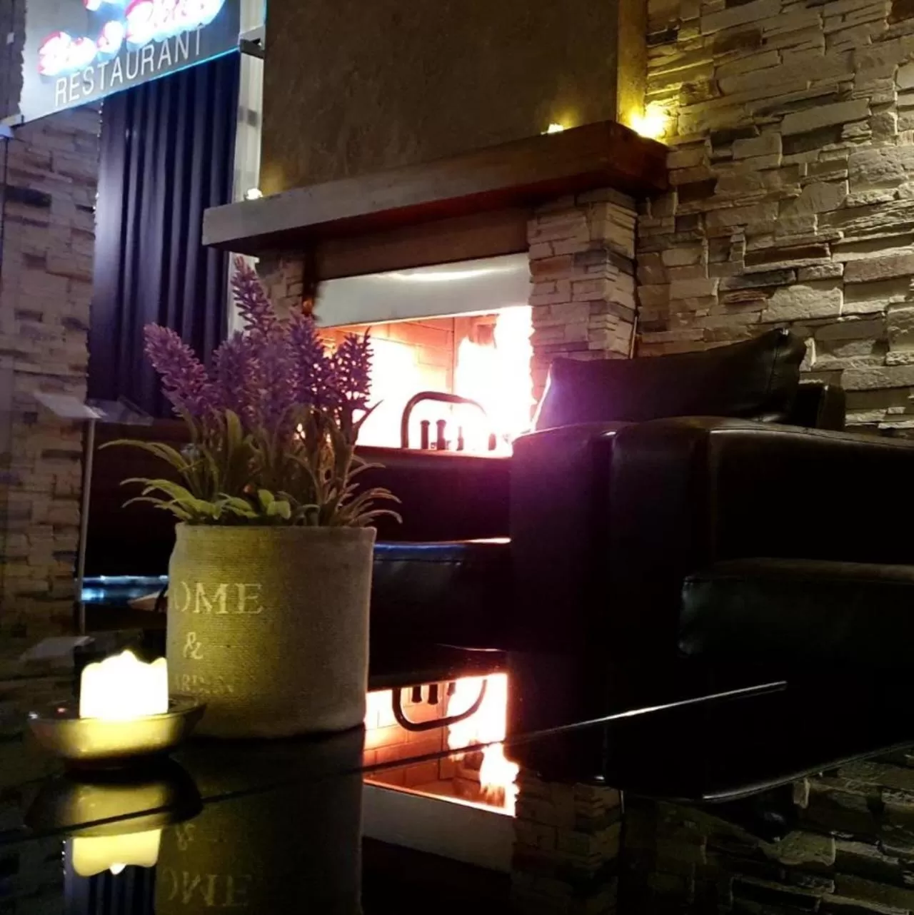 Swimming pool in Terra Hotel