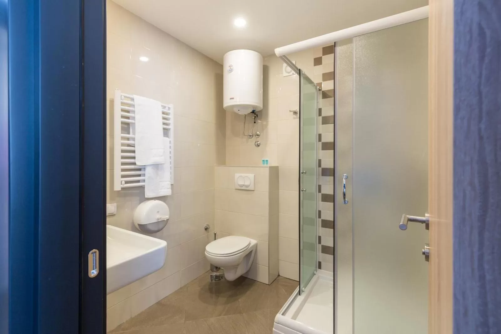 Bathroom in Premium Crown Suites