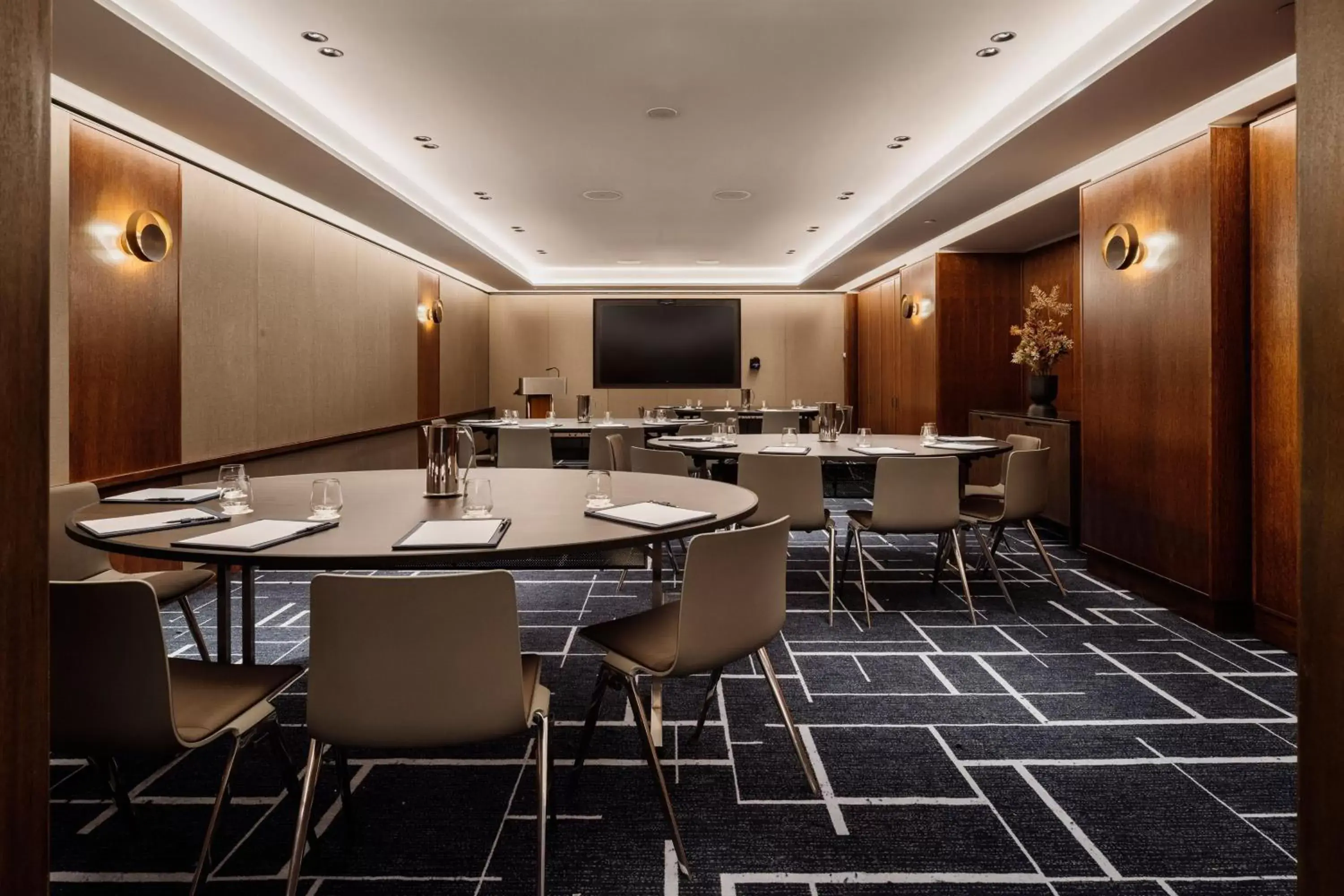 Meeting/conference room in The Tasman, a Luxury Collection Hotel, Hobart