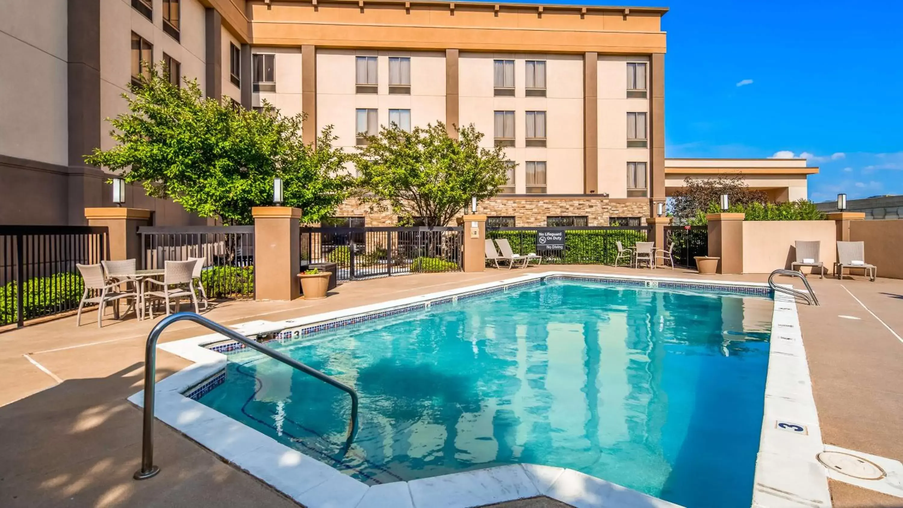 On site, Swimming Pool in Best Western Plus Wichita West Airport Inn