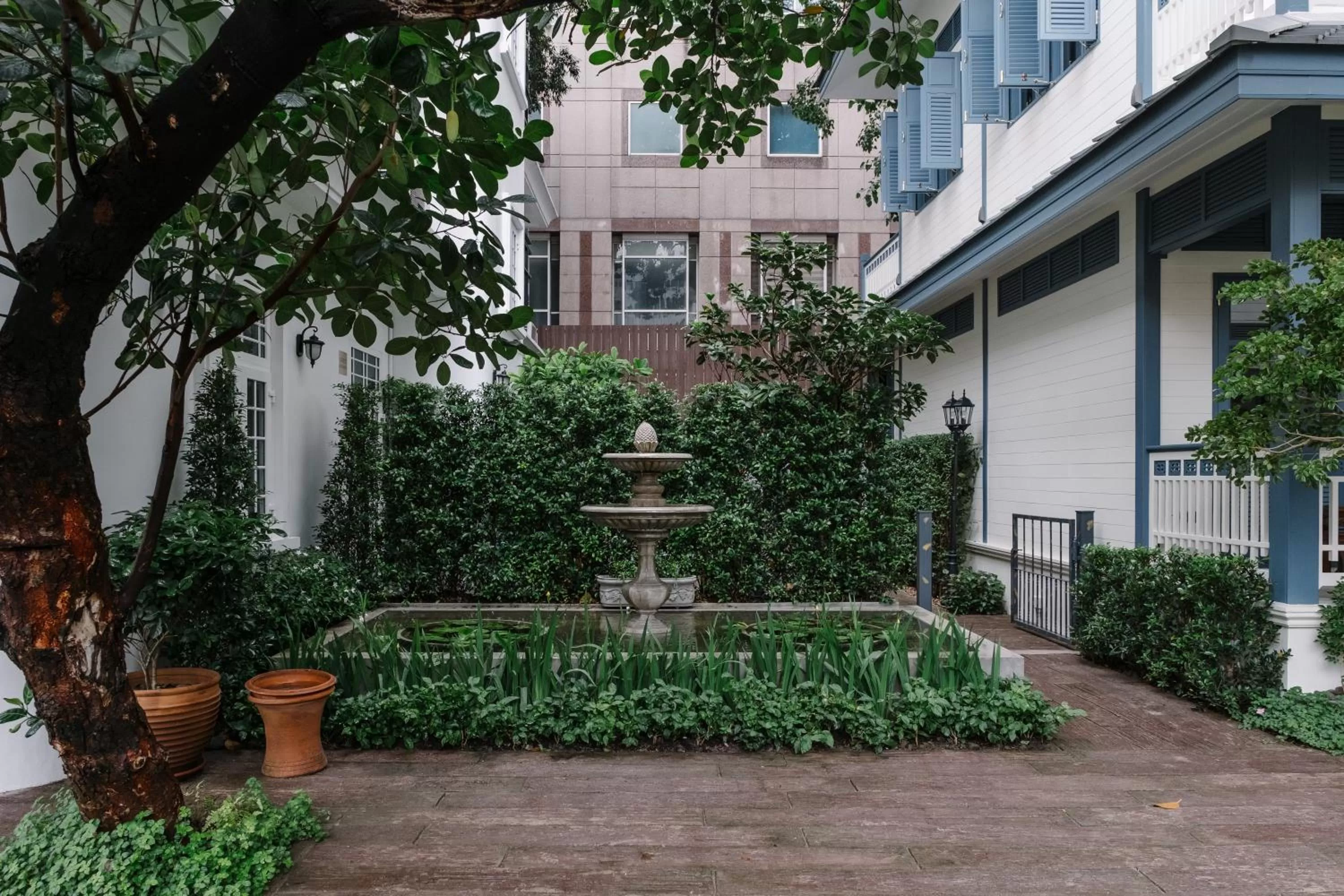 Property building in Baan Vajra