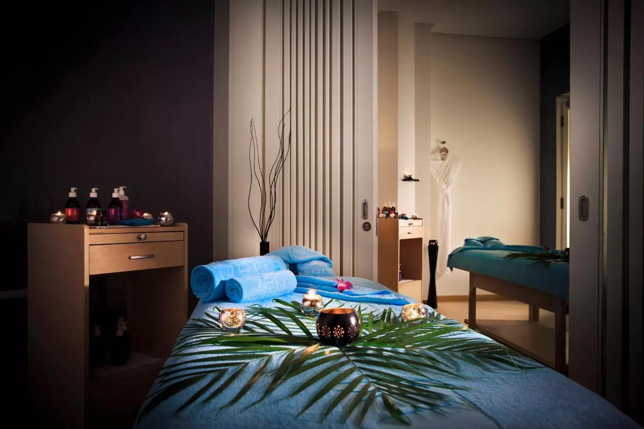 Massage, Bed in Salalah Rotana Resort