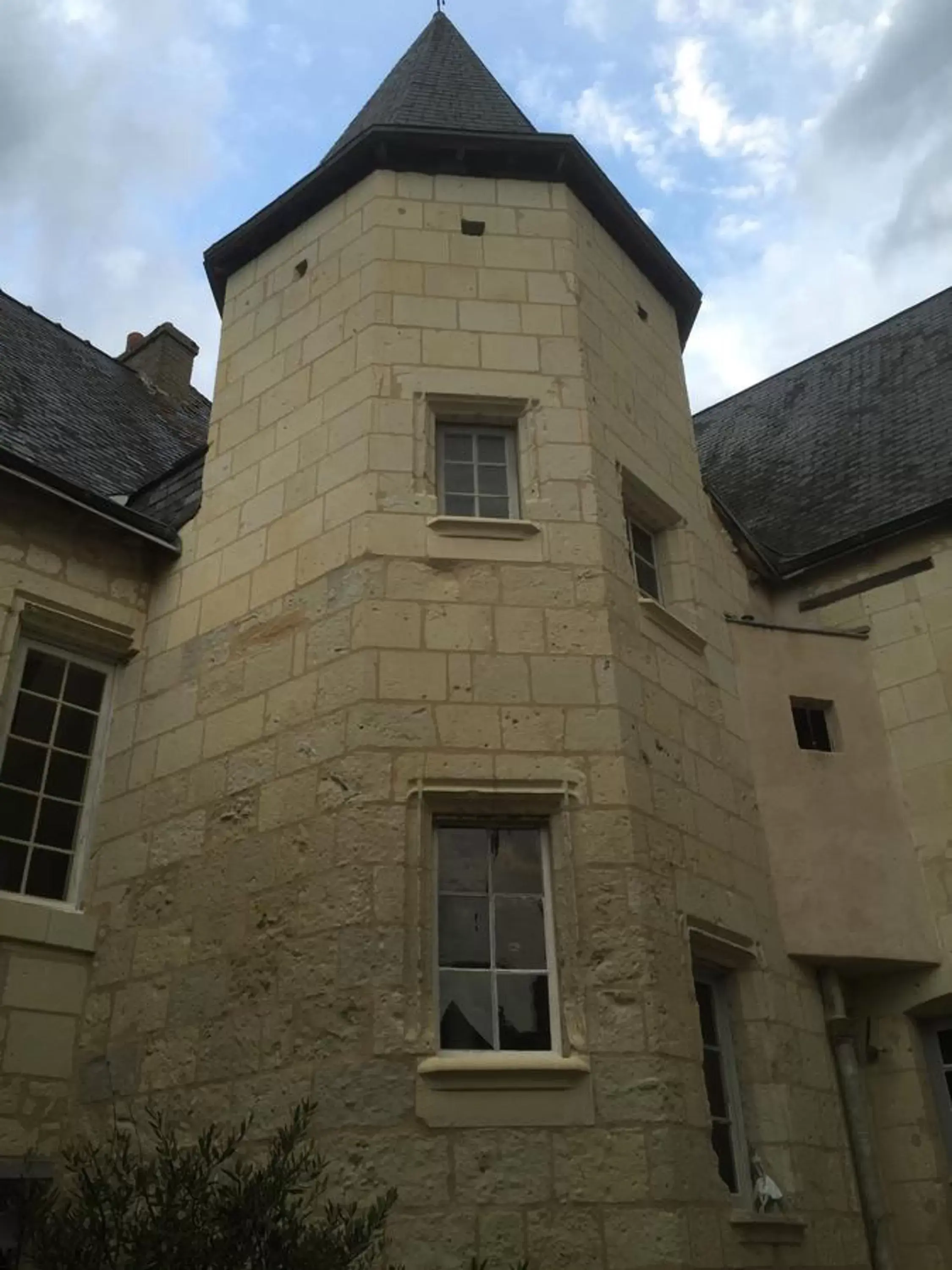 View (from property/room), Facade/Entrance in Au Relais Saint Maurice