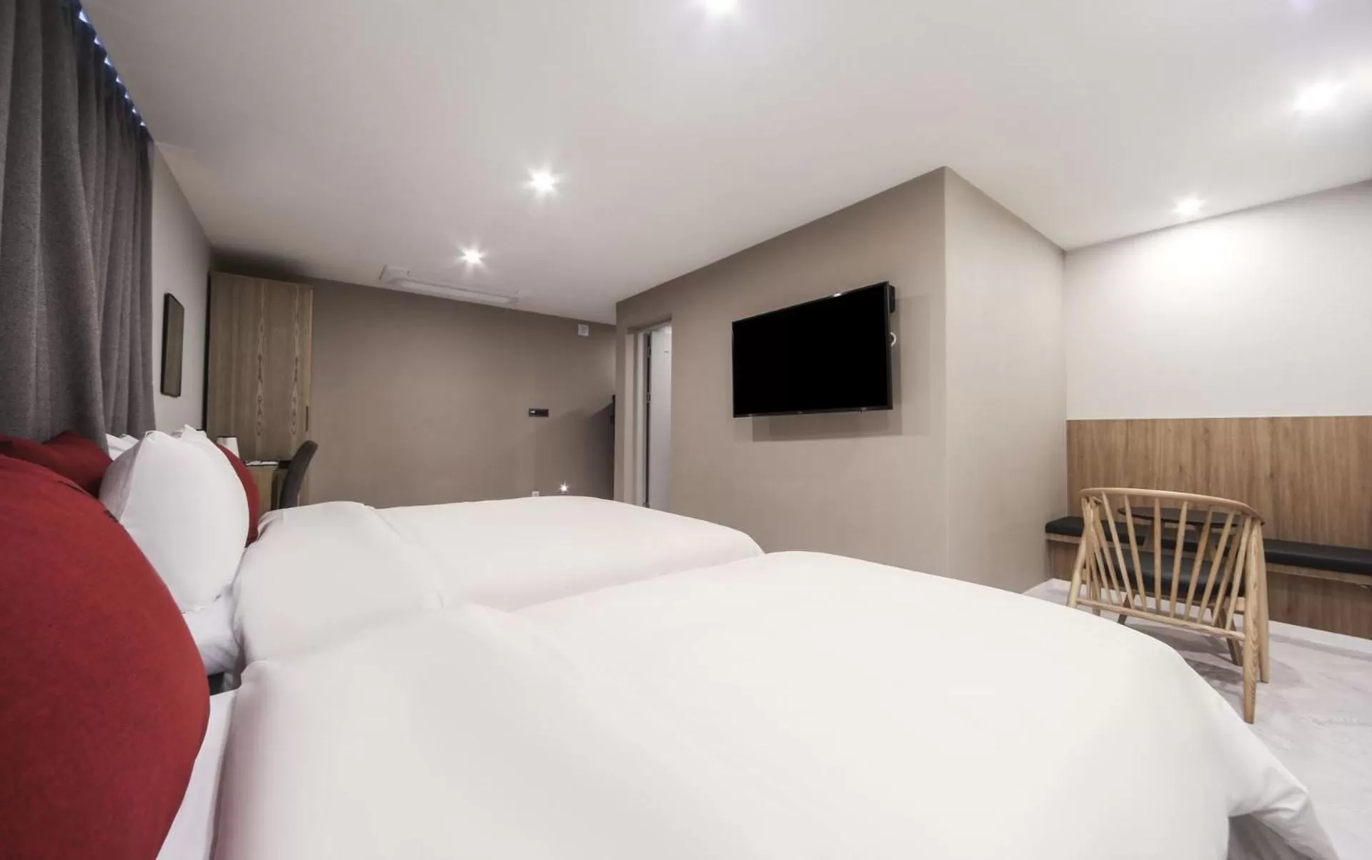 Bed in Maron Hotel Nampo