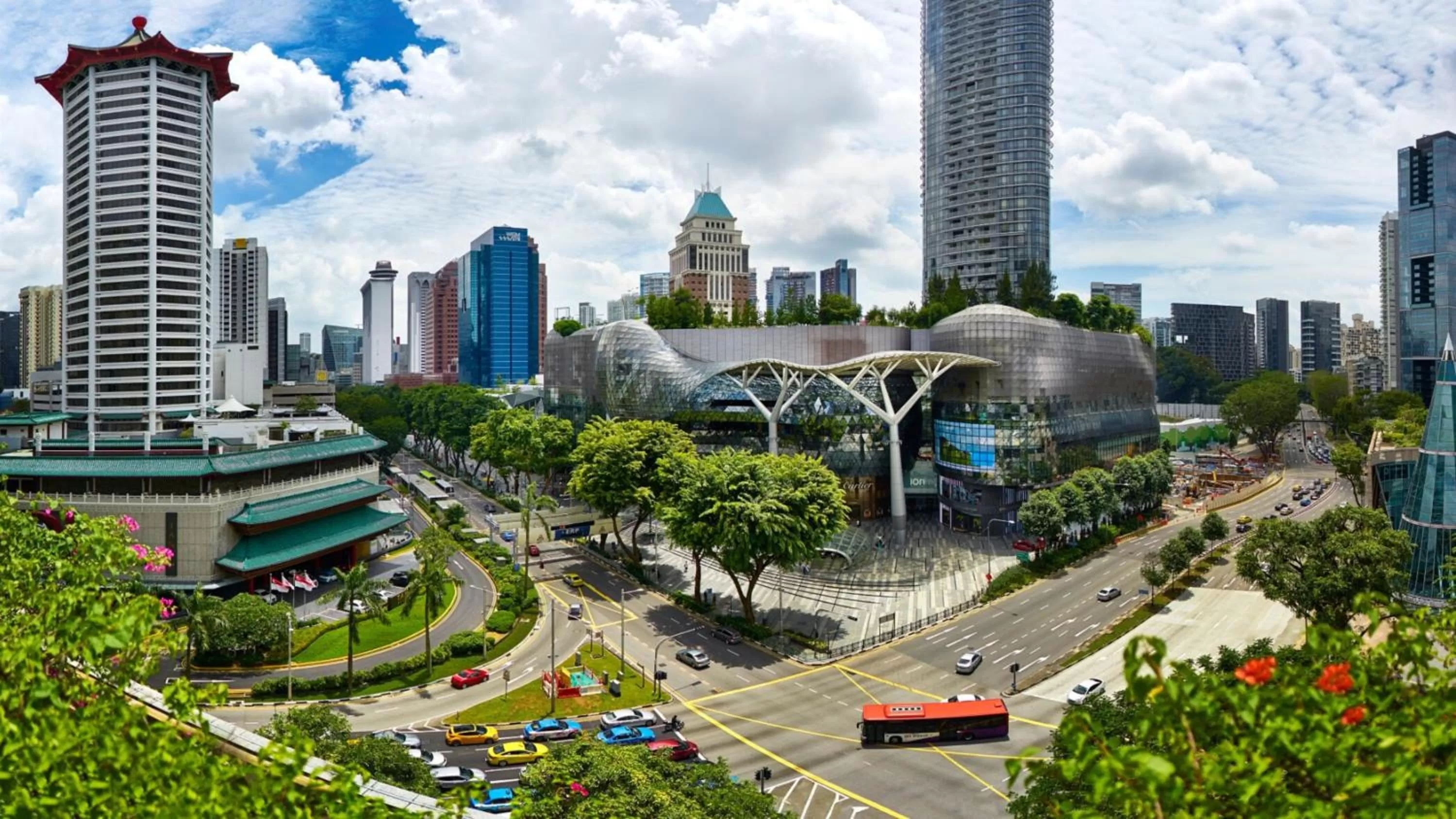 Area and facilities in Holiday Inn Singapore Atrium by IHG