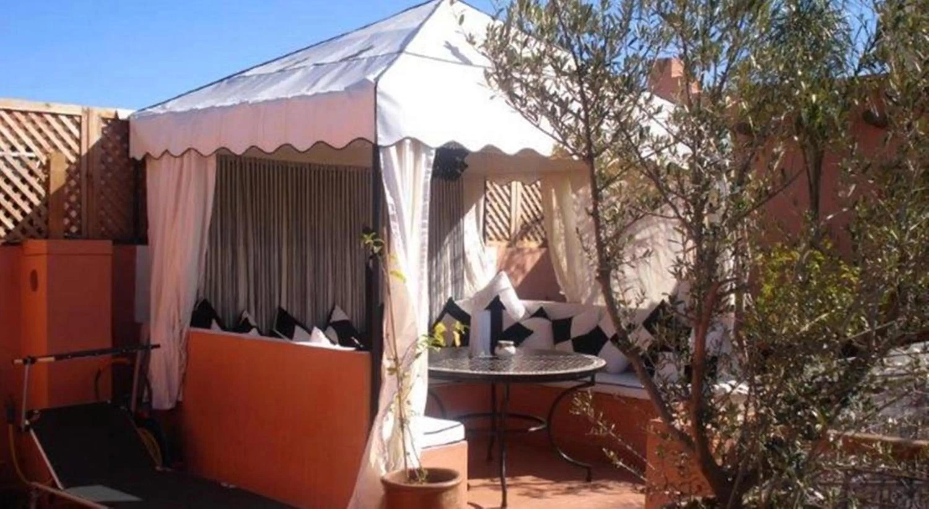 Spring in Riad Dar Attika