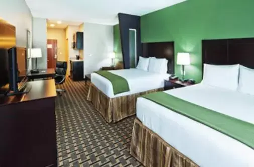 Photo of the whole room, Bed in Holiday Inn Express Hotels & Suites Jacksonville, an IHG Hotel