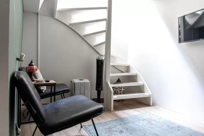 Bedroom, Seating Area in Bed and Breakfast Haarlem 1001 Nacht