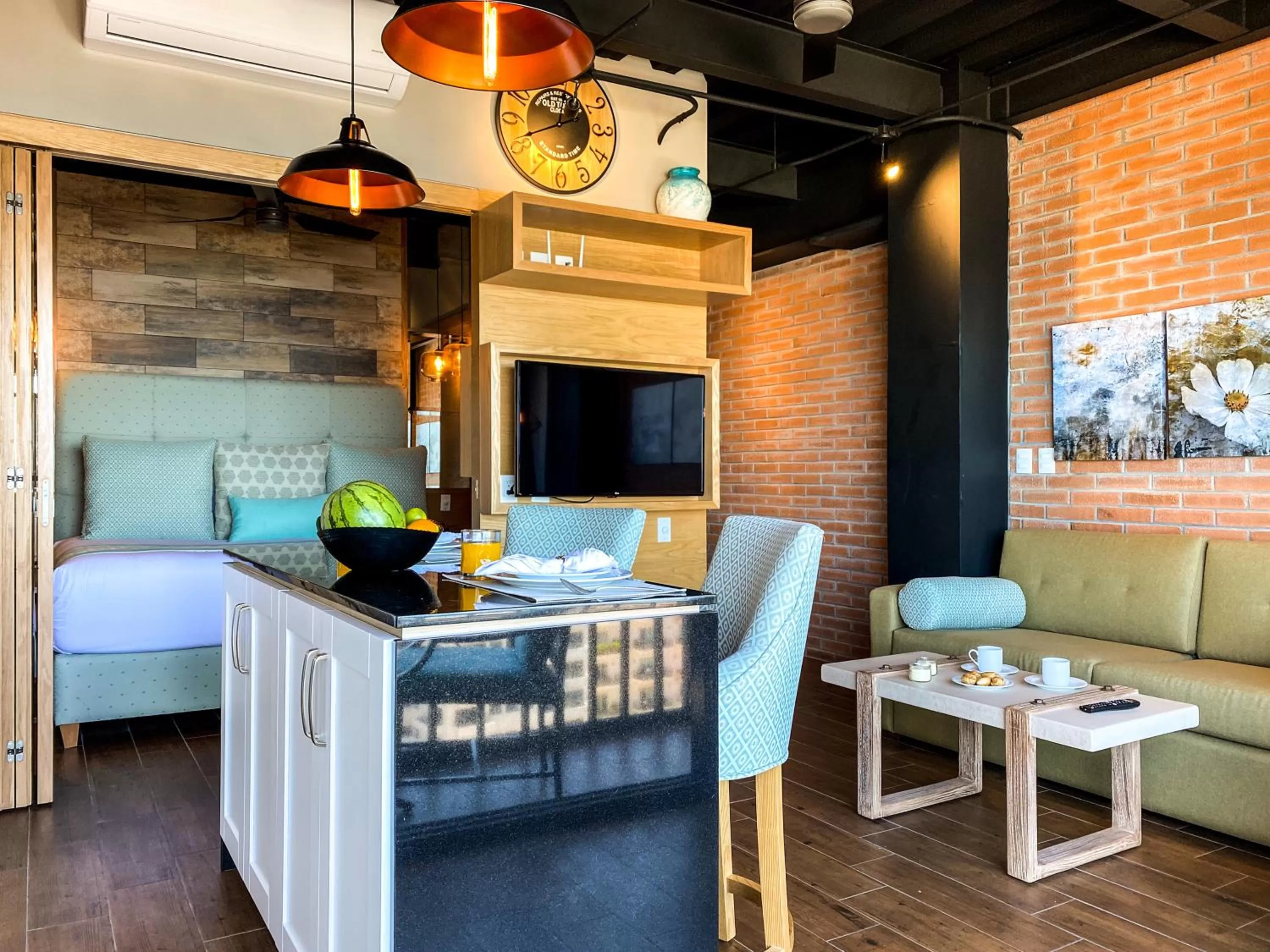 Living room in Pinnacle Resorts 179 - Adults Only