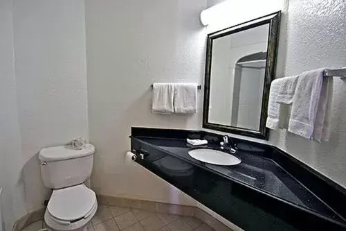 Bathroom in Motel 6-Harlingen, TX