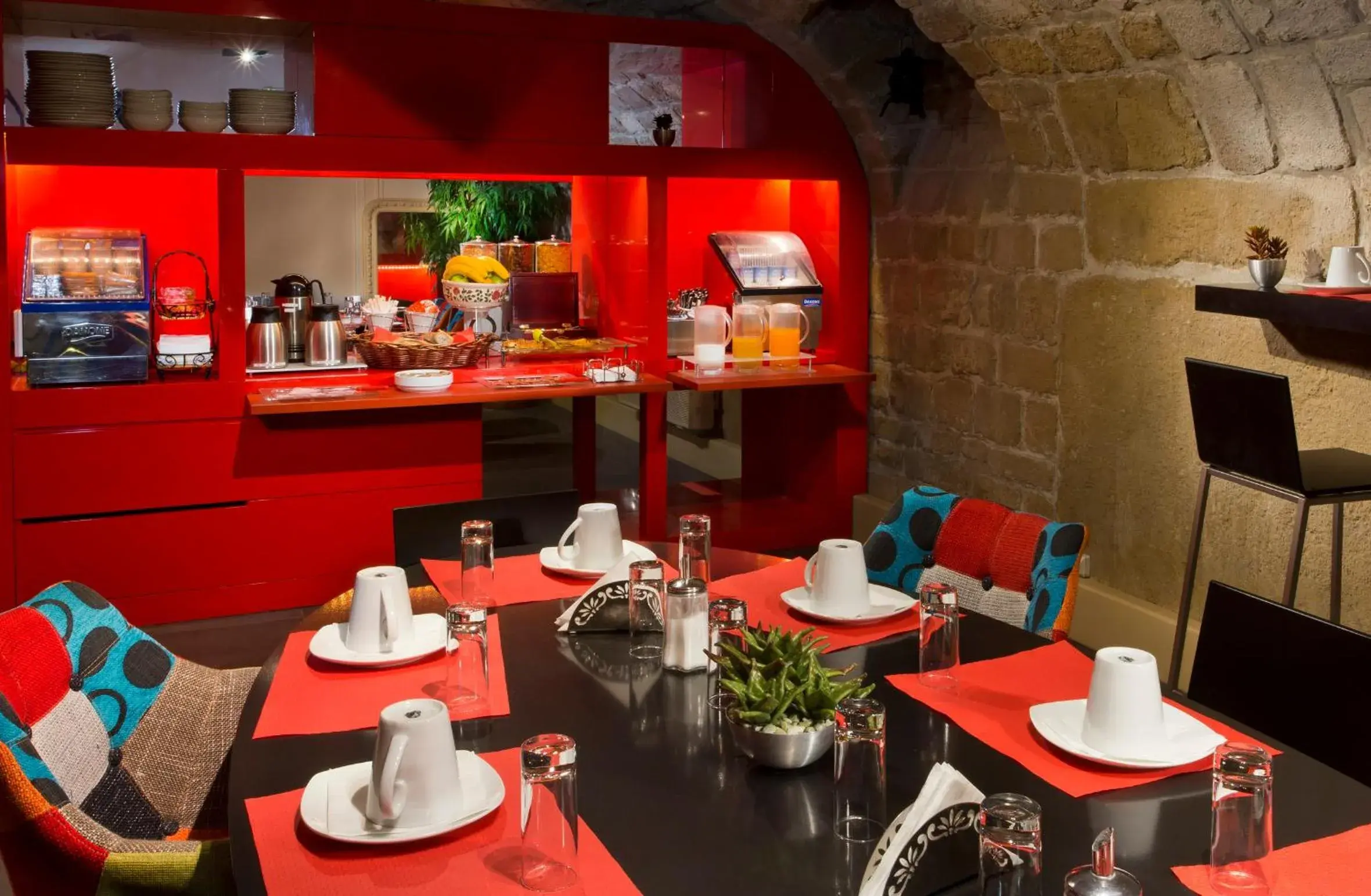 Lounge or bar, Restaurant/Places to Eat in Hôtel Elixir