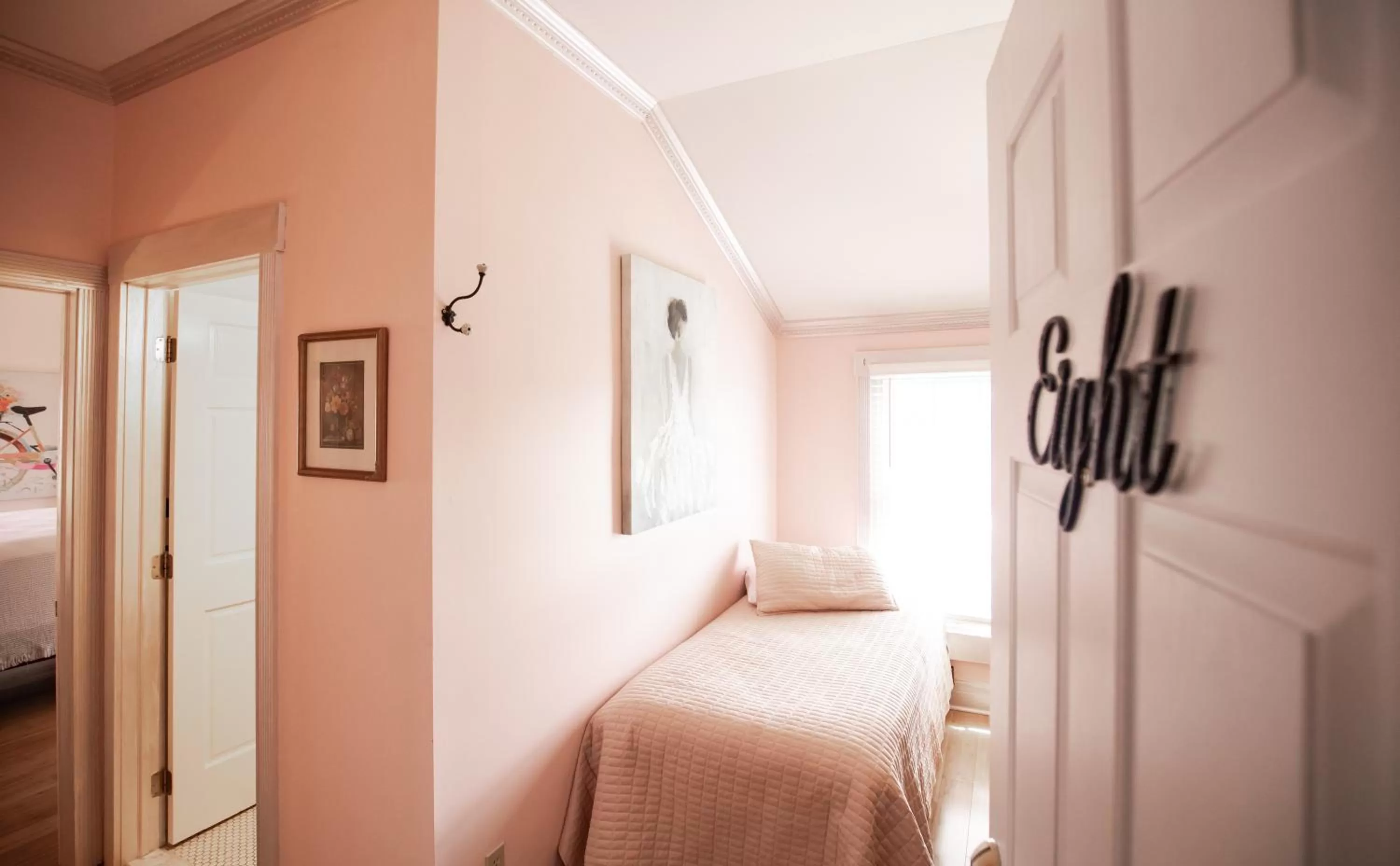 Bedroom, Bed in Elaine's Cape May Boutique Hotel