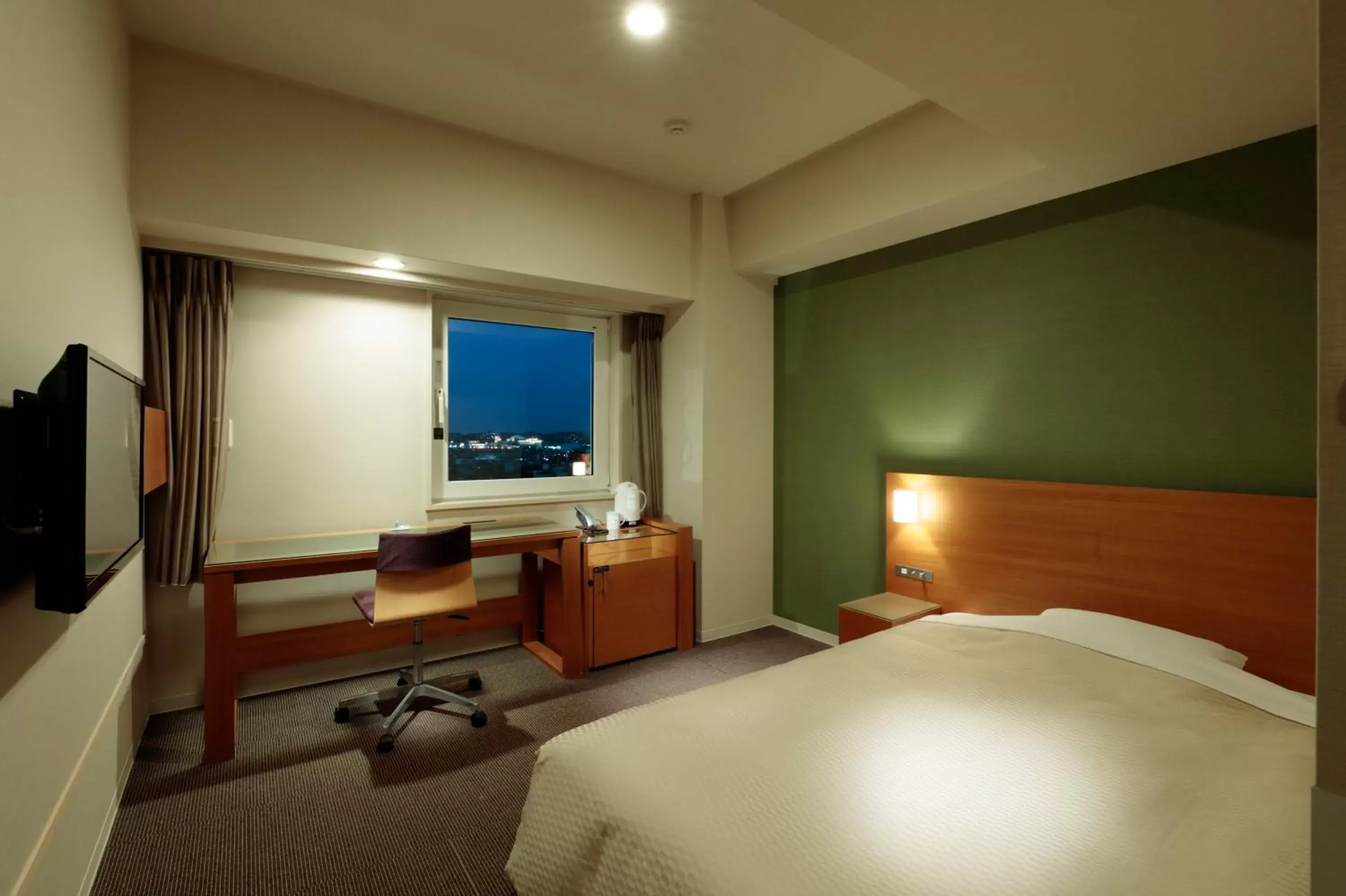 Bedroom, Bed in Candeo Hotels Handa