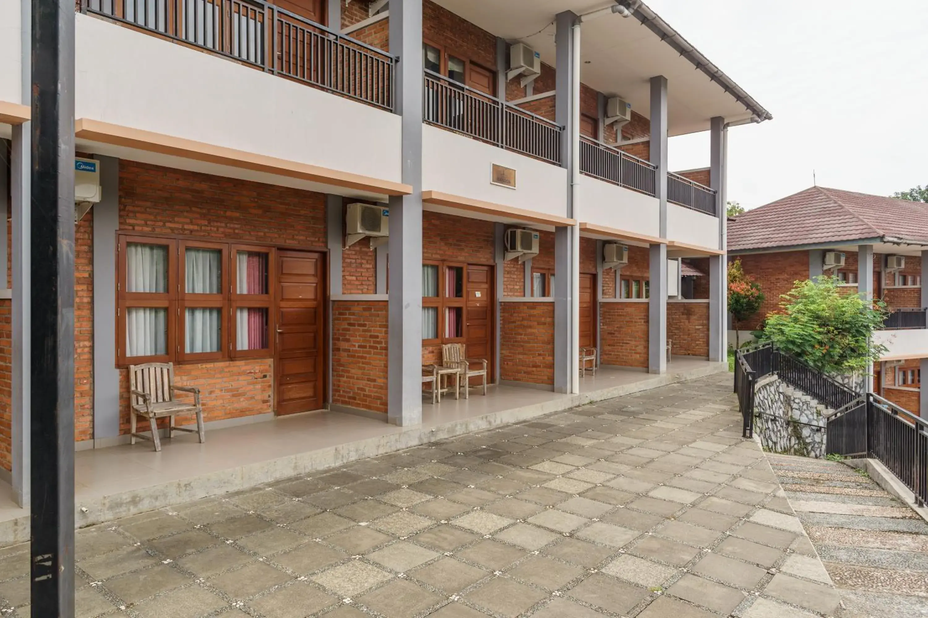 RedDoorz Plus at Hotel Negeri Baru Lodaya Puncak RedDoorz Plus at Hotel Negeri Baru Lodaya Puncak