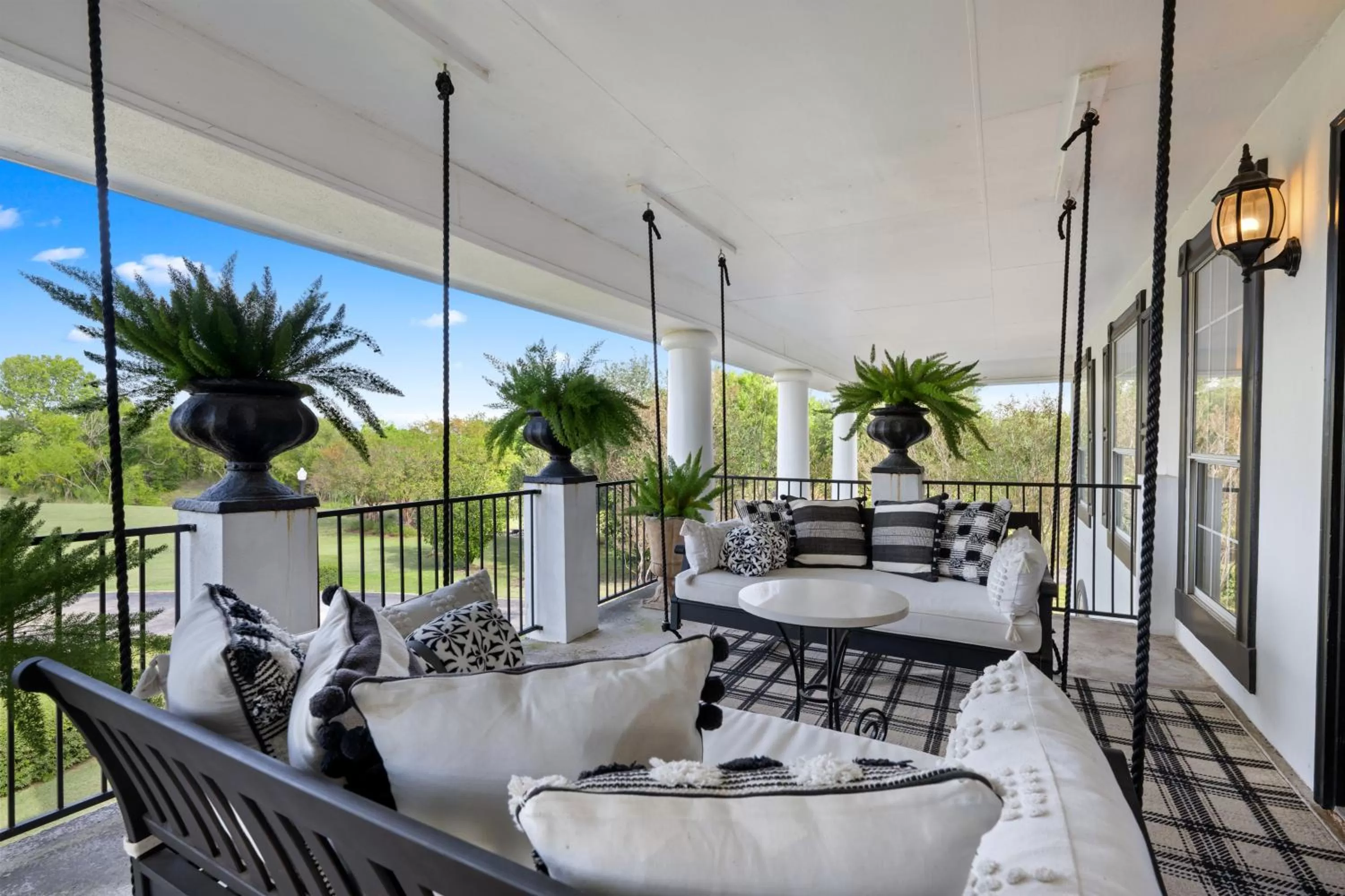 The Plantation House Boutique Inn