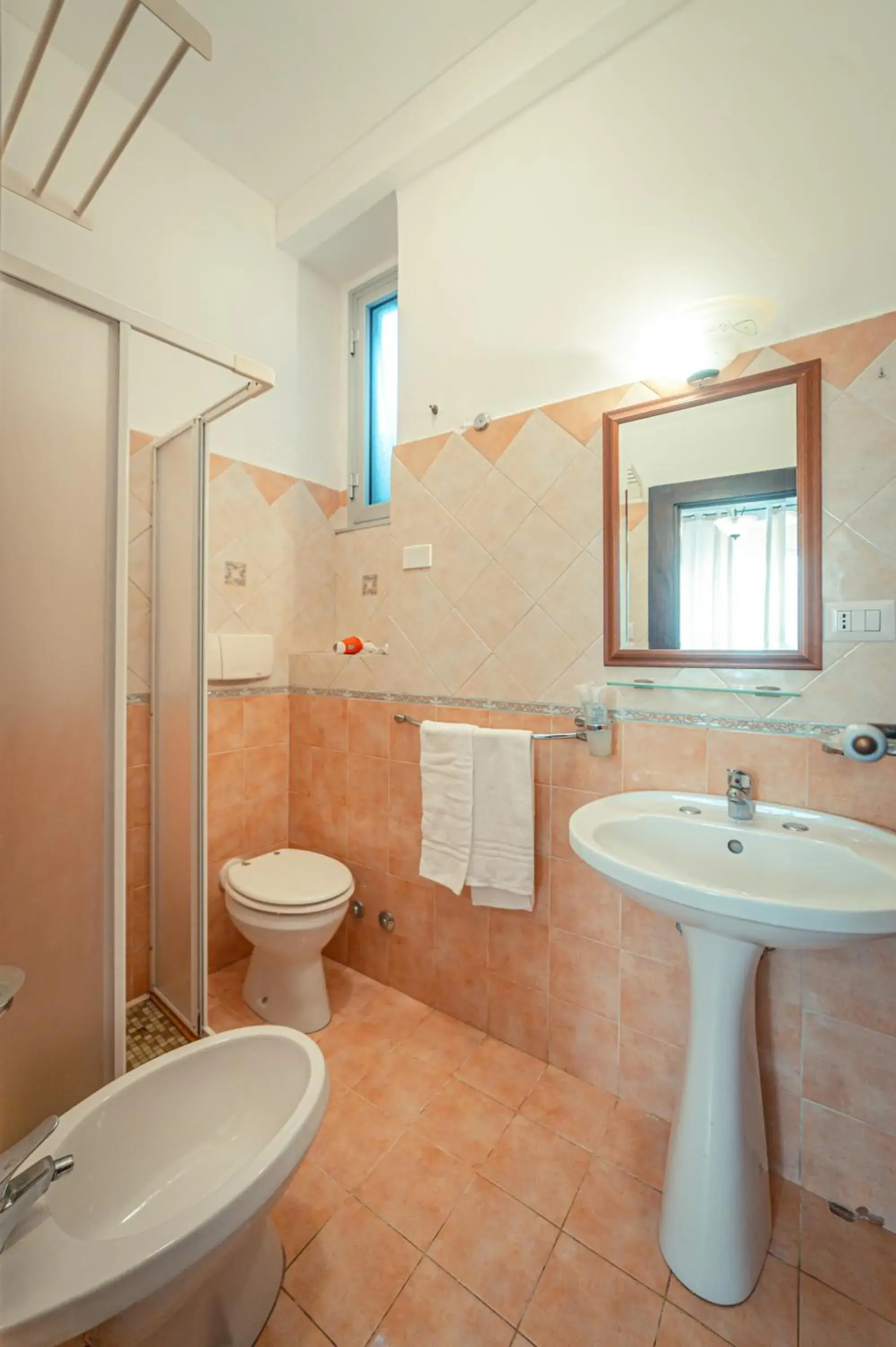 Bathroom in Taormina Garden Hotel