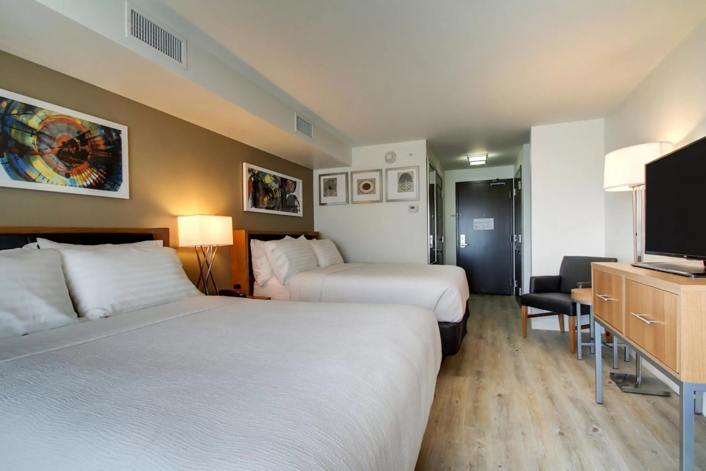 Queen Room with Two Queen Beds - Disability Access Tub/Non-Smoking in Holiday Inn & Suites Peoria at Grand Prairie, an IHG Hotel Queen Room with Two Queen Beds - Disability Access Tub/Non-Smoking in Holiday Inn & Suites Peoria at Grand Prairie, an IHG Hotel