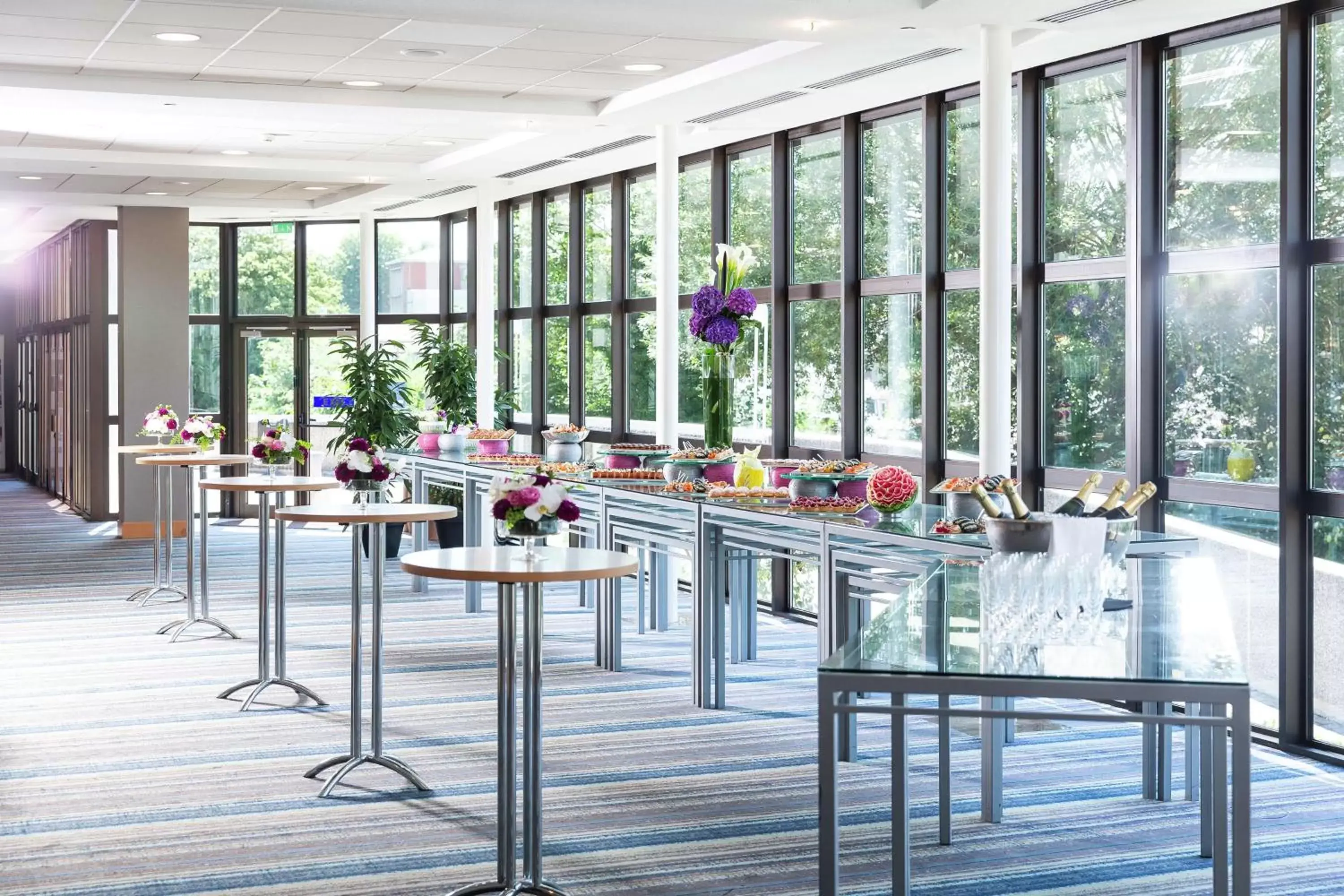 Dining area, Restaurant/Places to Eat in Hilton Strasbourg