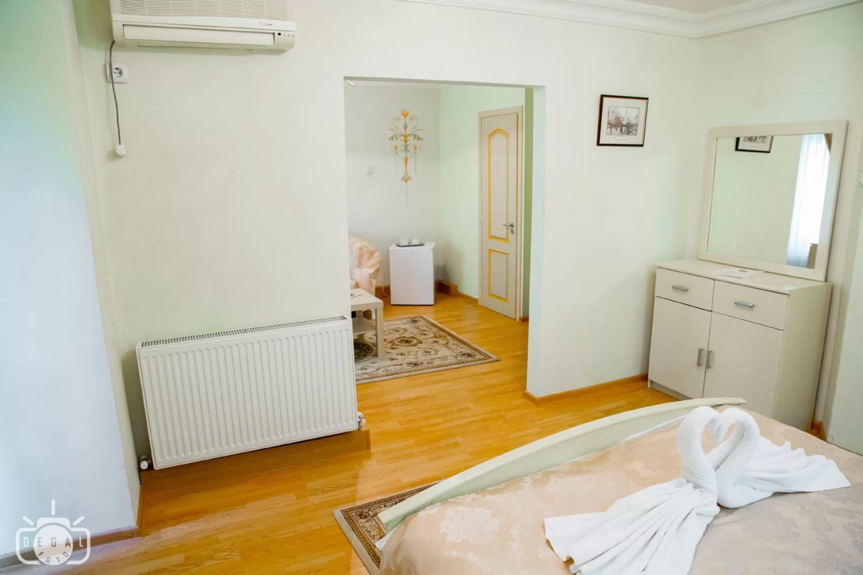 Photo of the whole room, Bed in Villa Tamara