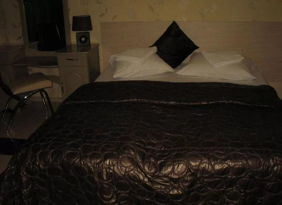 Photo of the whole room, Bed in Family Hotel Kartala