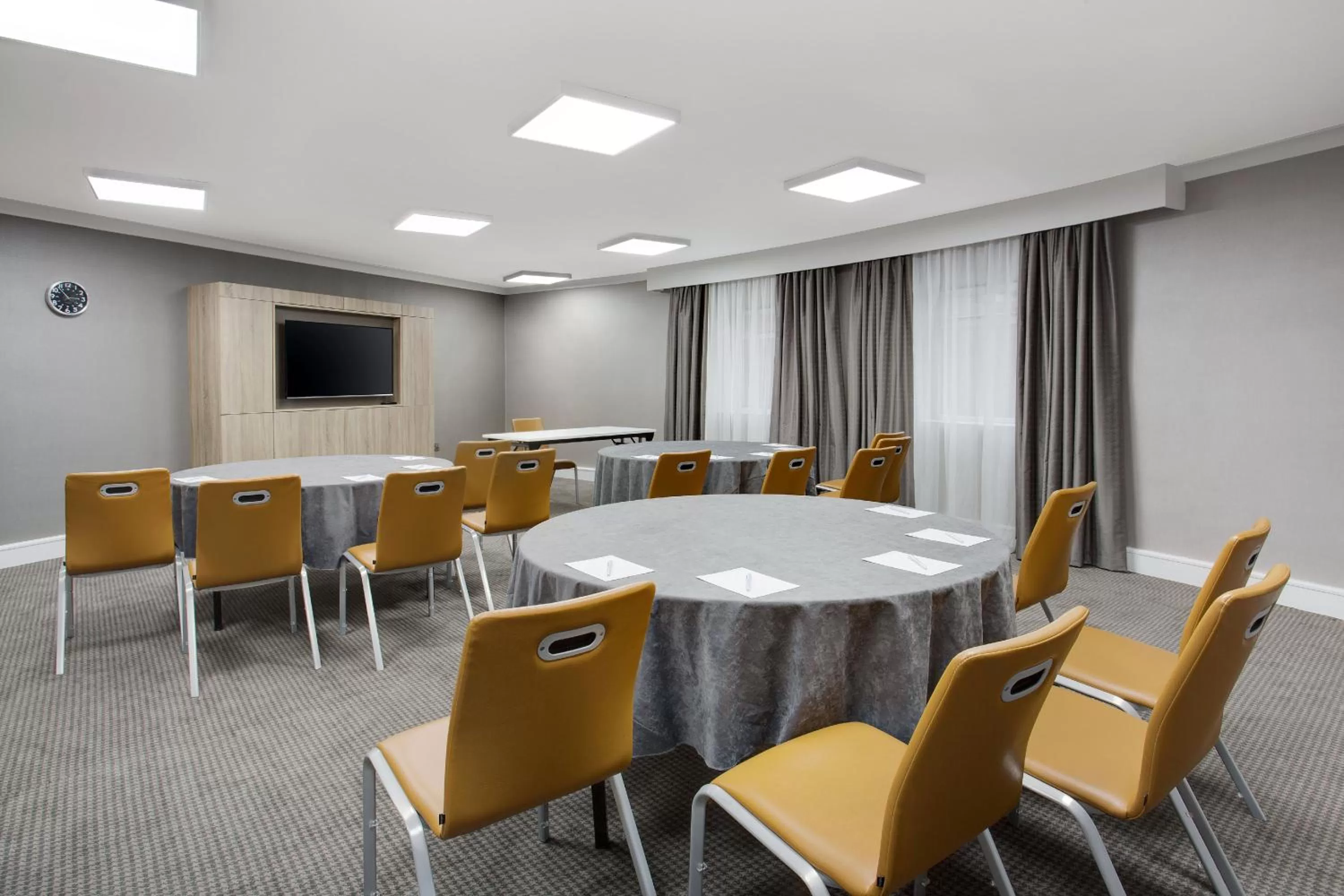 Meeting/conference room in Leonardo Hotel and Conference Venue Hinckley Island