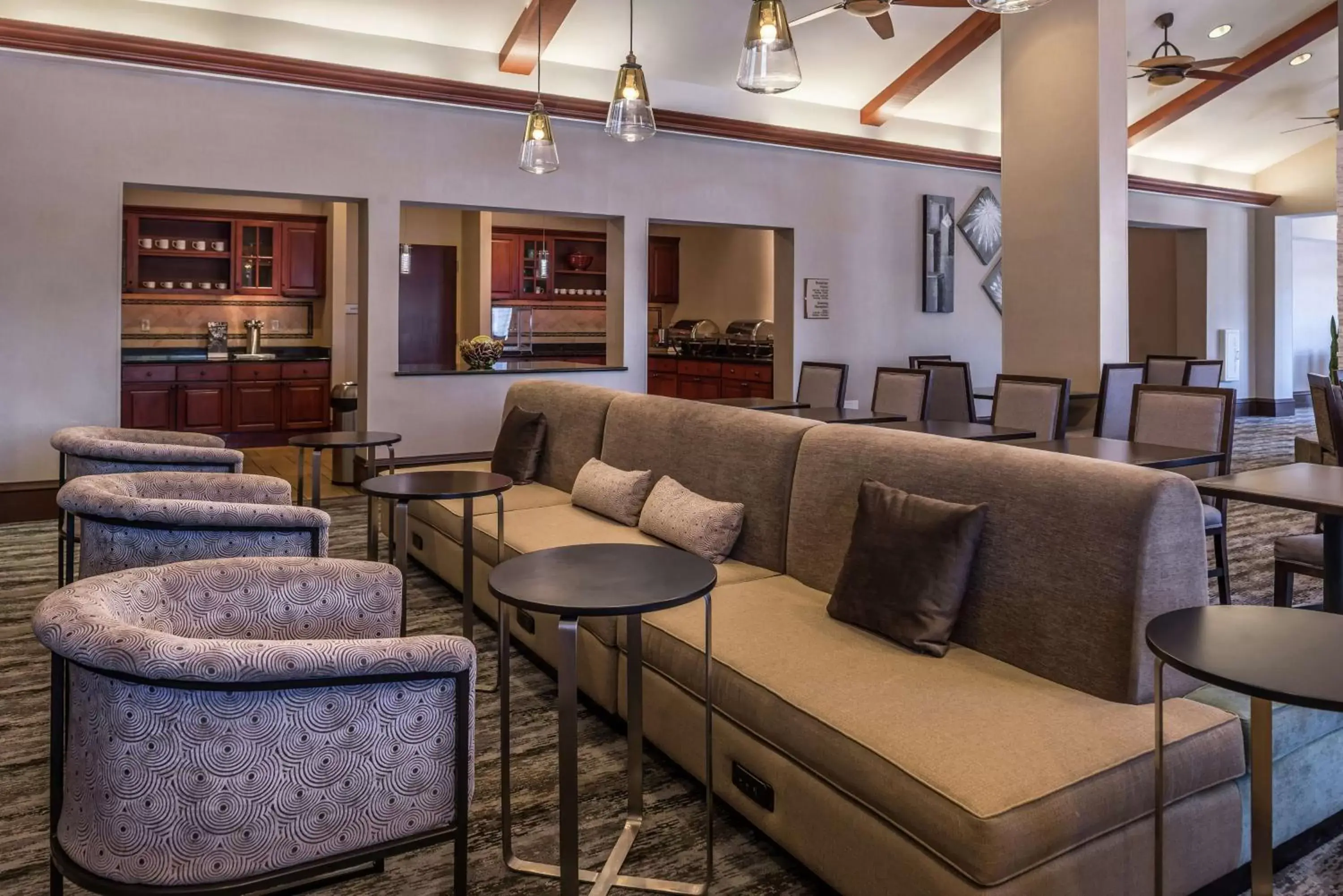Dining area, Lounge/Bar in Homewood Suites by Hilton Jacksonville-Downtown/Southbank